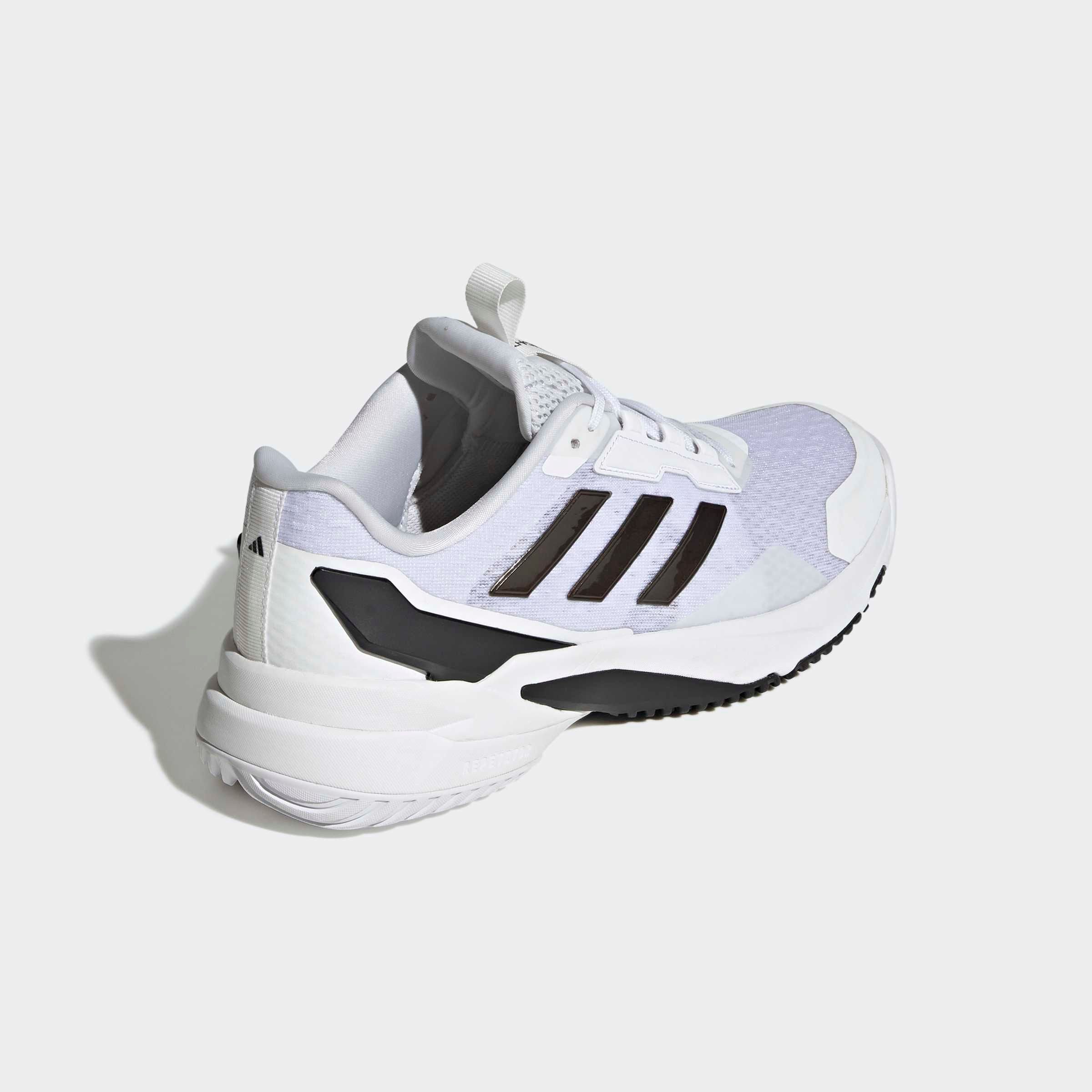 adidas Performance CRAZYFLIGHT 6 HALLEN Handballschuh besonders geeignet für Handball und Volleyball