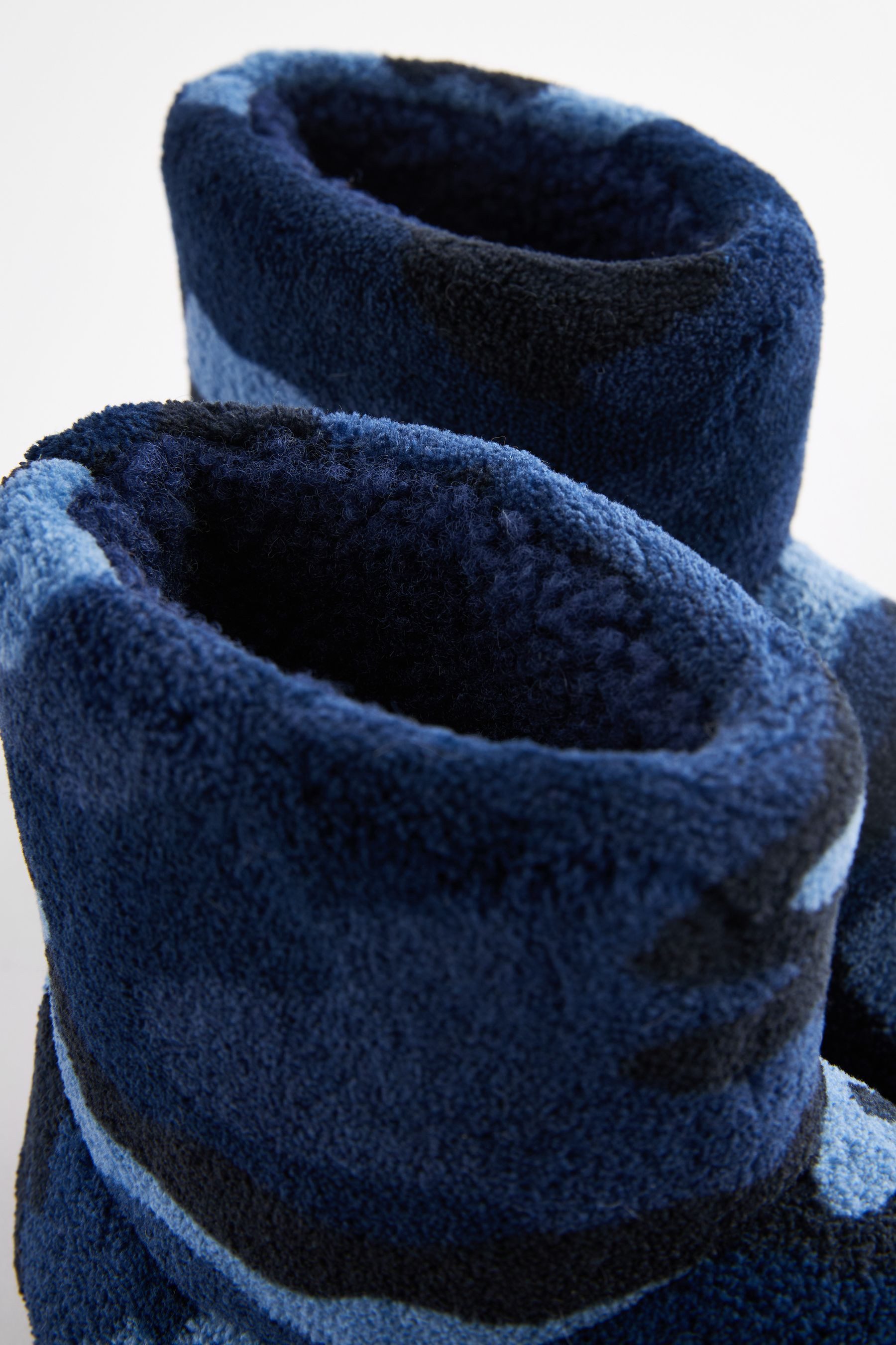 Next Hausstiefel mit warmem Futter Hausschuh (1-tlg)