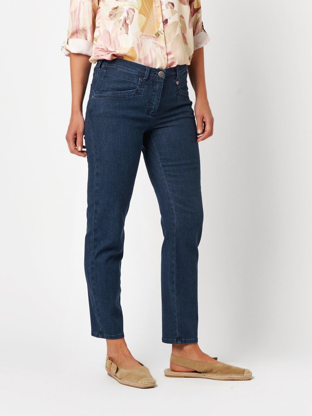 Relaxed by TONI Slim-fit-Jeans Meine beste Freundin 7/8 mit designstarken Tashen