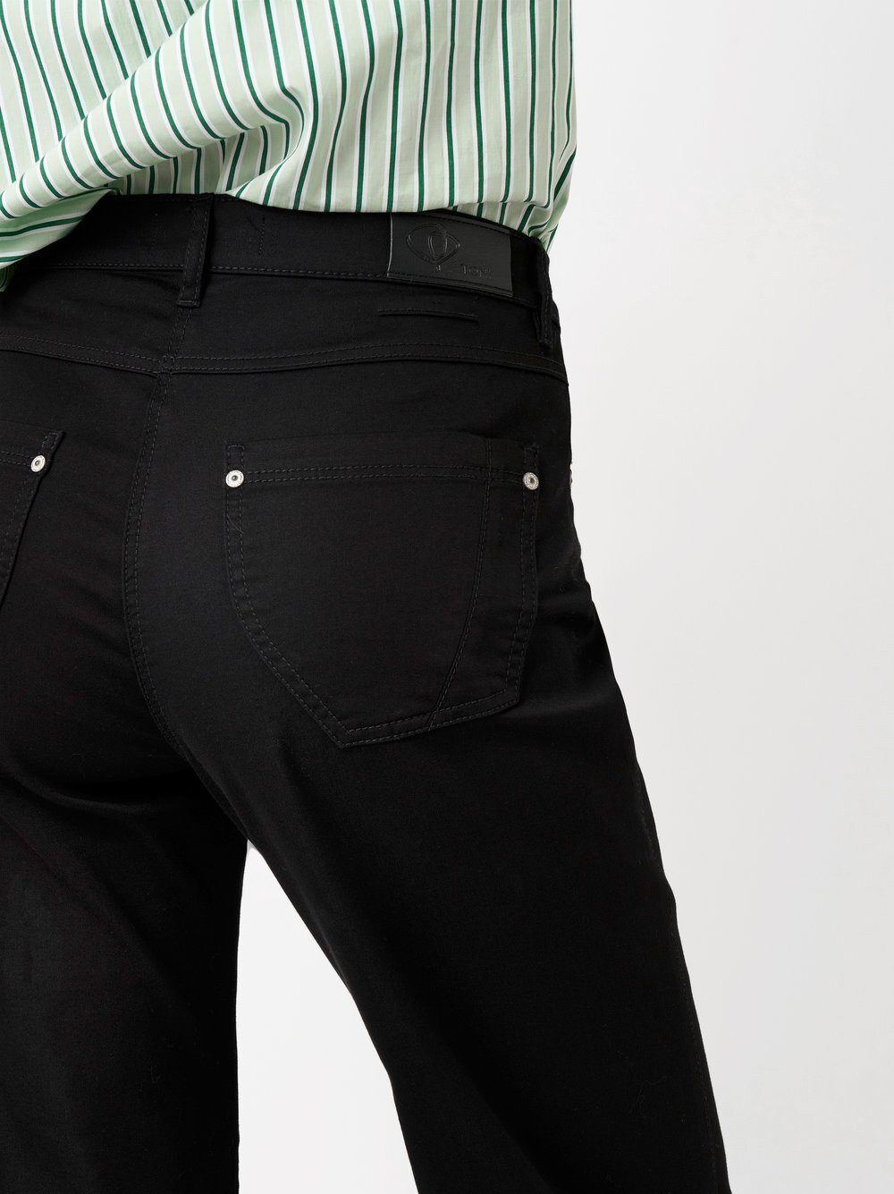 TONI 5-Pocket-Hose Honey in entspannter Passform
