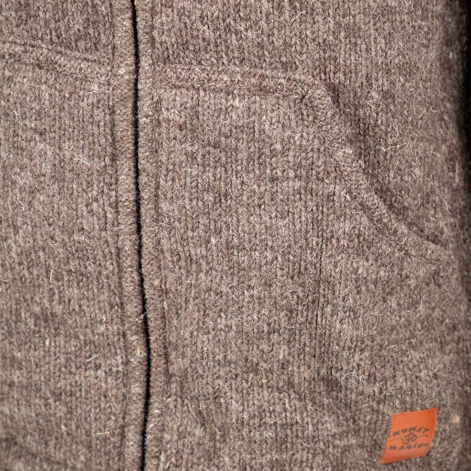 KUNST UND MAGIE Strickjacke Klassische Strickjacke Wolle Jacke mit Hochkragen Fleecefutter