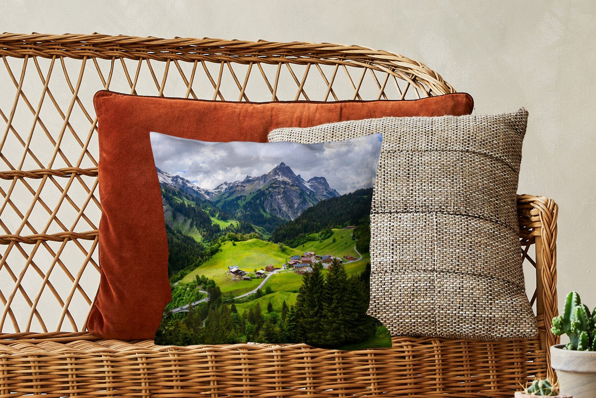 Sofakissen Schlafzimmer, Berge Deko, Österreich, Zierkissen mit MuchoWow für Dekokissen Füllung in Wohzimmer,