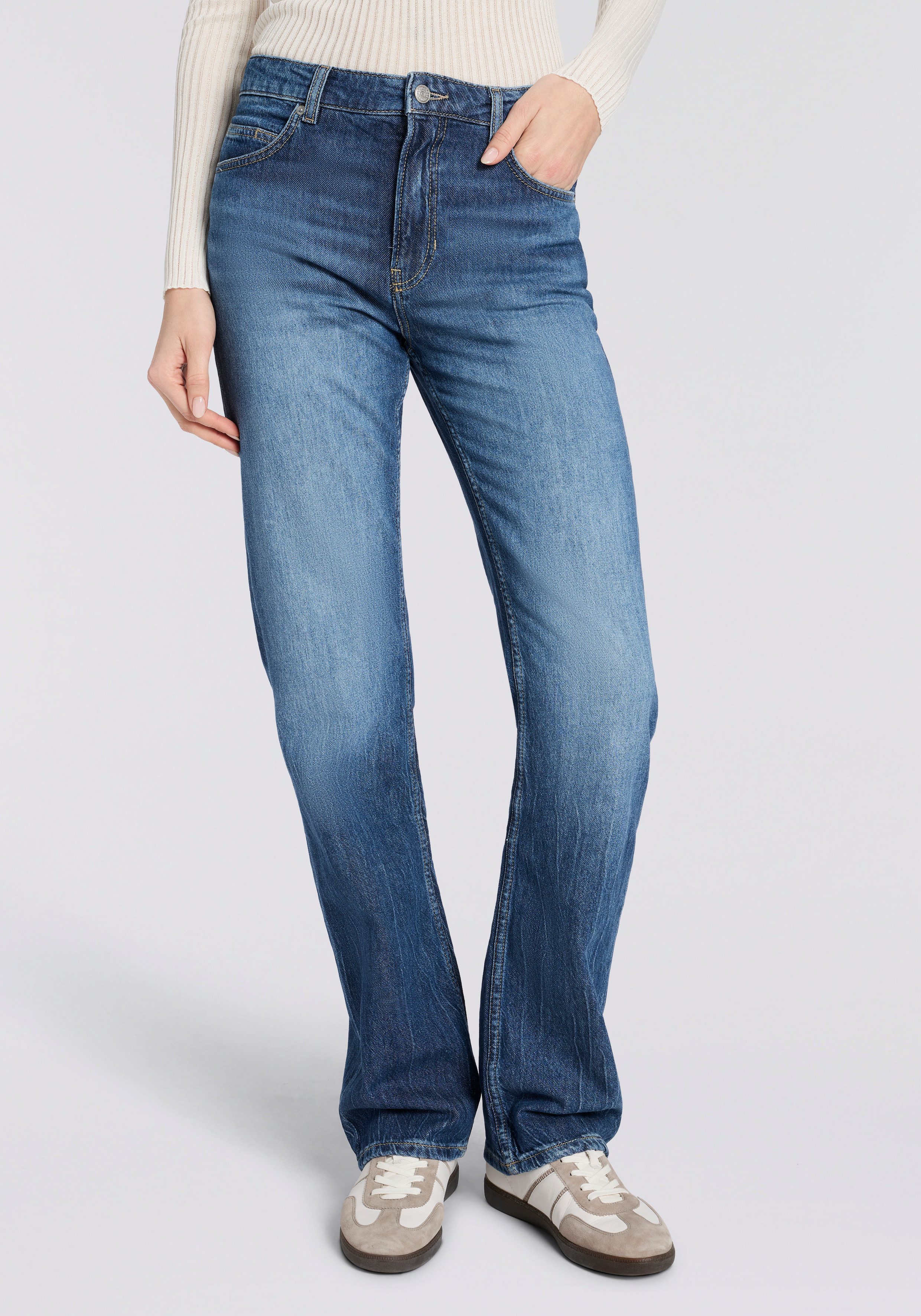 BOSS ORANGE Straight-Jeans ADA HR 13.0 Premium Damenmode High Rise, locker geschnitten