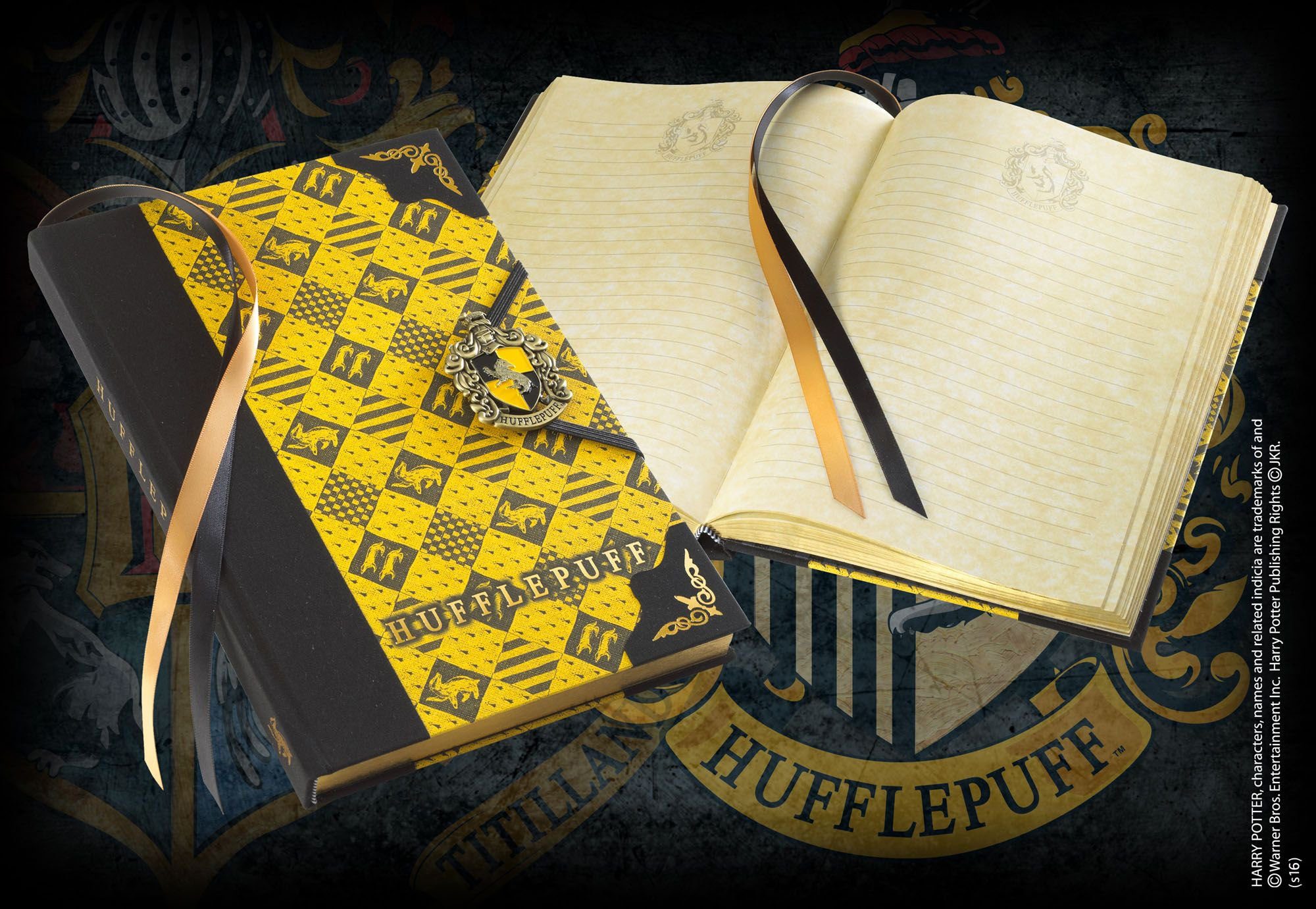Grupo Erik Harry Potter Premium Hufflepuff Schreibgeräteetui Wappen Notizbuch