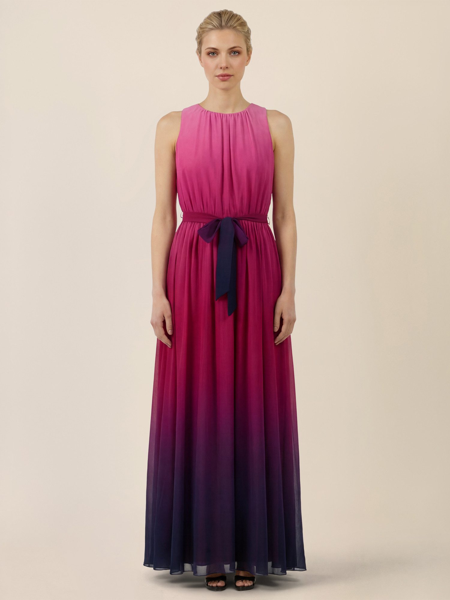 Apart Maxikleid mit Farbverlauf und Taillenband
