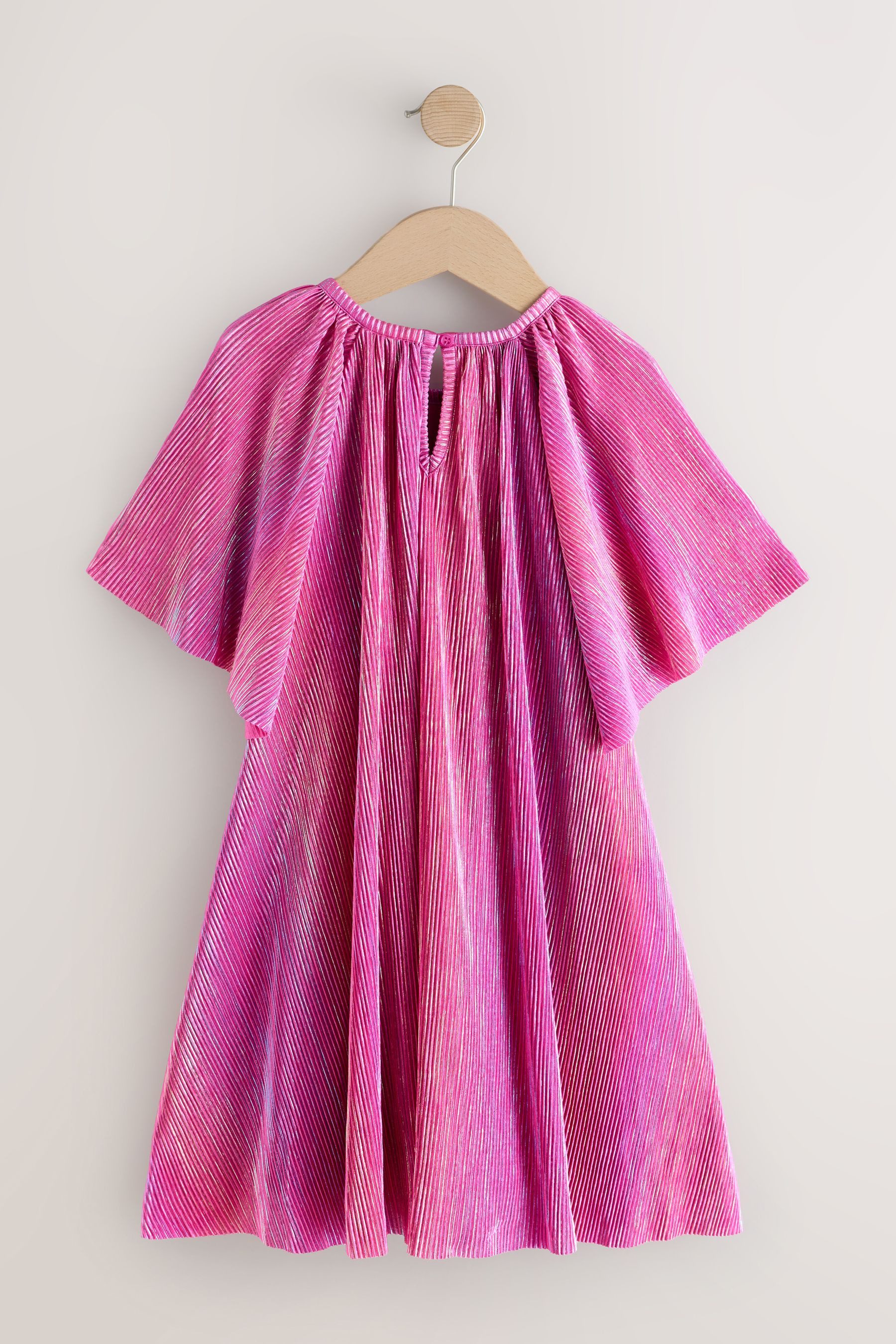 Next Partykleid Glitzendes Partykleid mit Flügelärmeln (1-tlg)