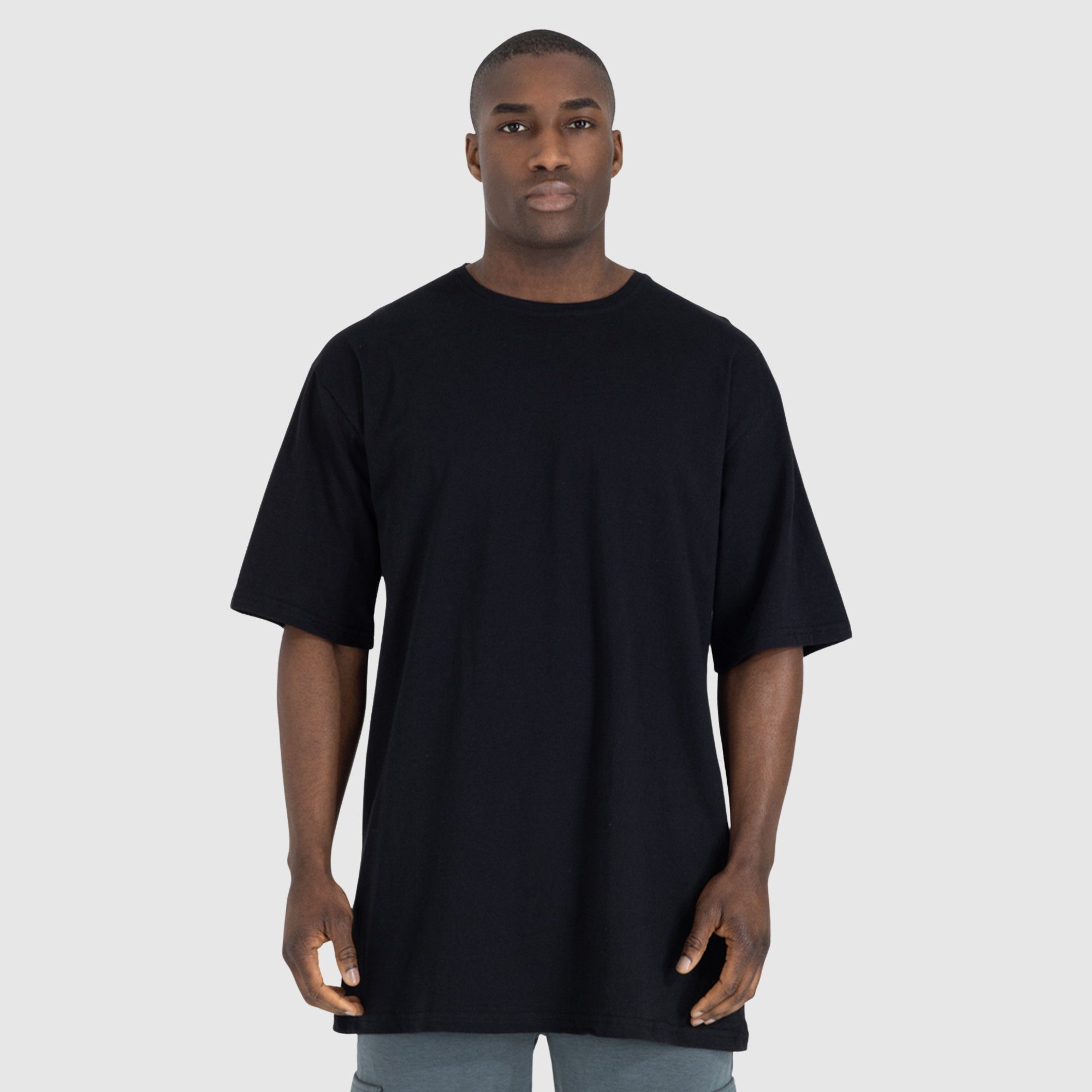 Smilodox T-Shirt ESSENTIAL 4er 100% Schwarz Baumwolle Oversize T-Shirt Oversize