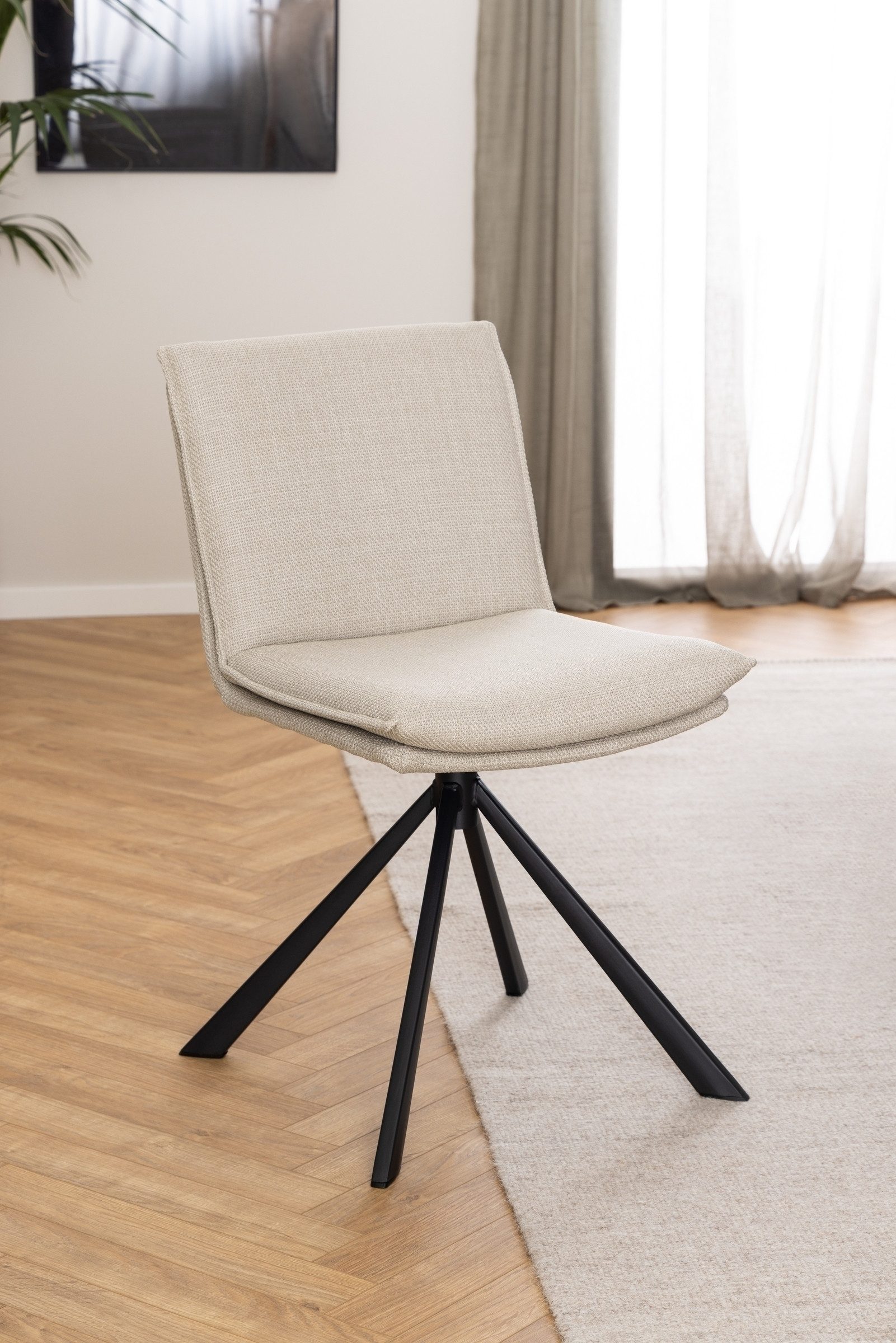 Esszimmerstuhl Sternfuß schwarz mit drehfunktion, Stoff beige - 47x85x59cm (BxHxT)