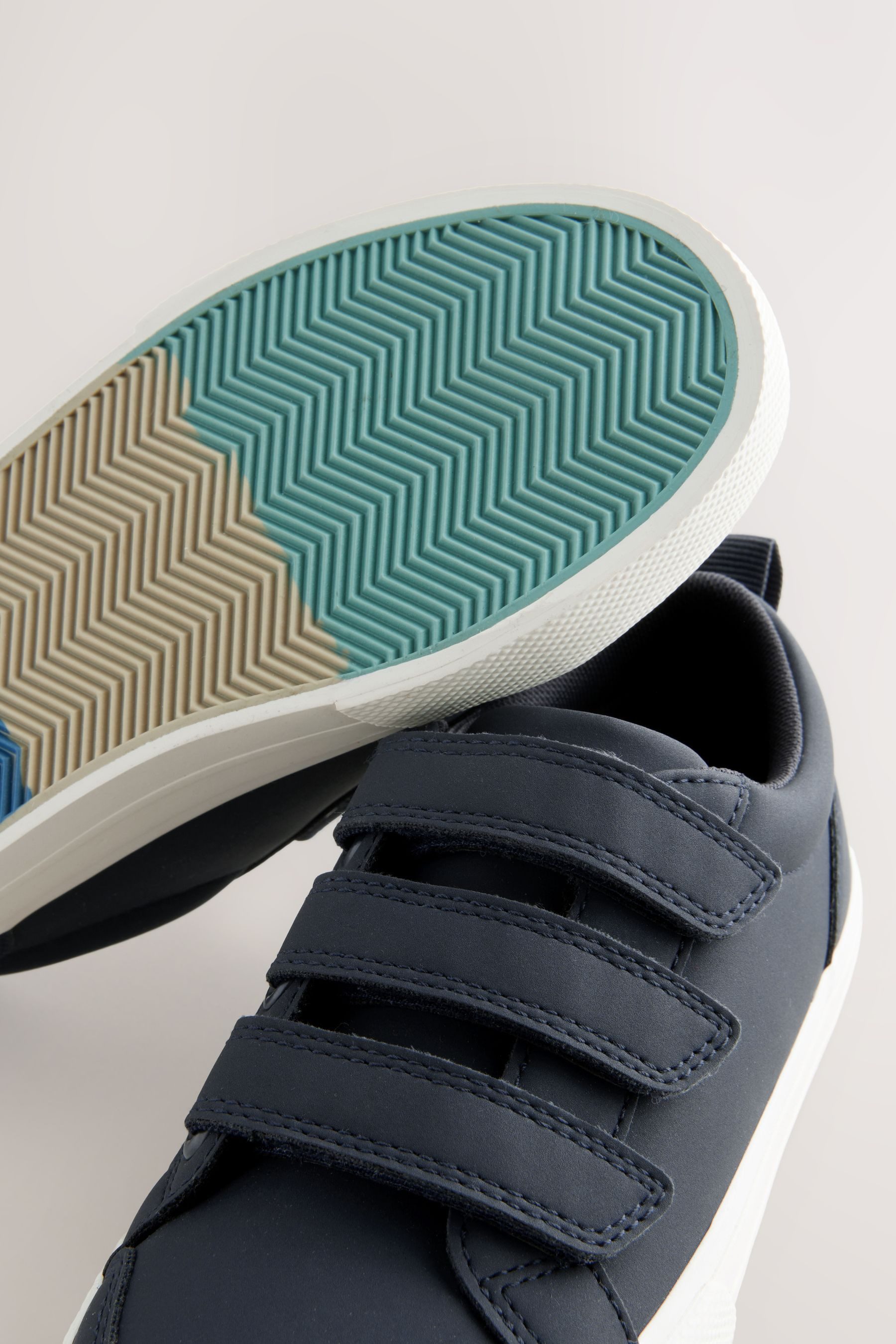 Next Sneaker mit Klettverschluss, weite Passform günstig online kaufen