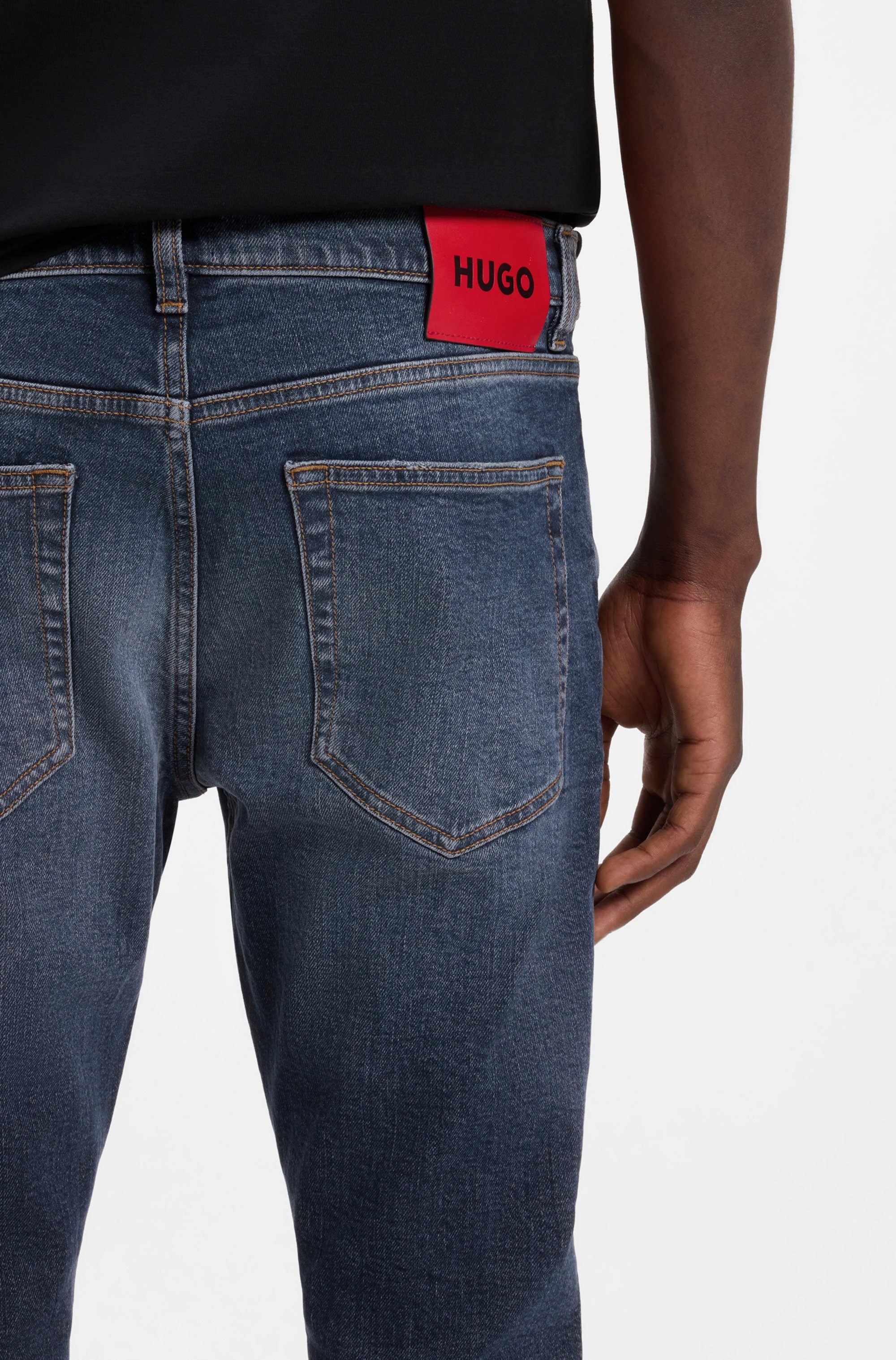 HUGO Slim-fit-Jeans HUGO 734 aus Stretch-Denim, extra schmal – Bild 2 von 5