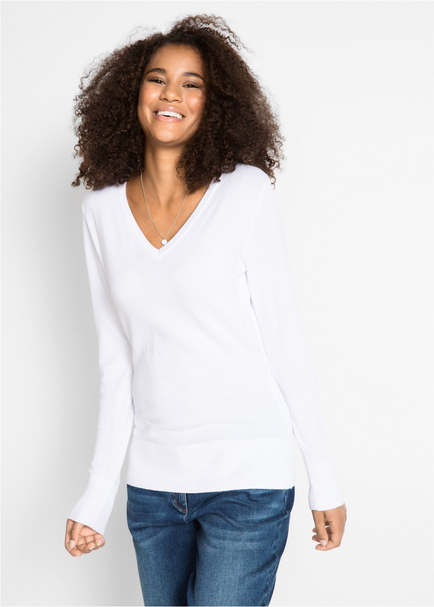 bonprix Strickpullover aus Feinstrick, hüftlang, schmale Passform, mit tiefem V-Ausschnitt