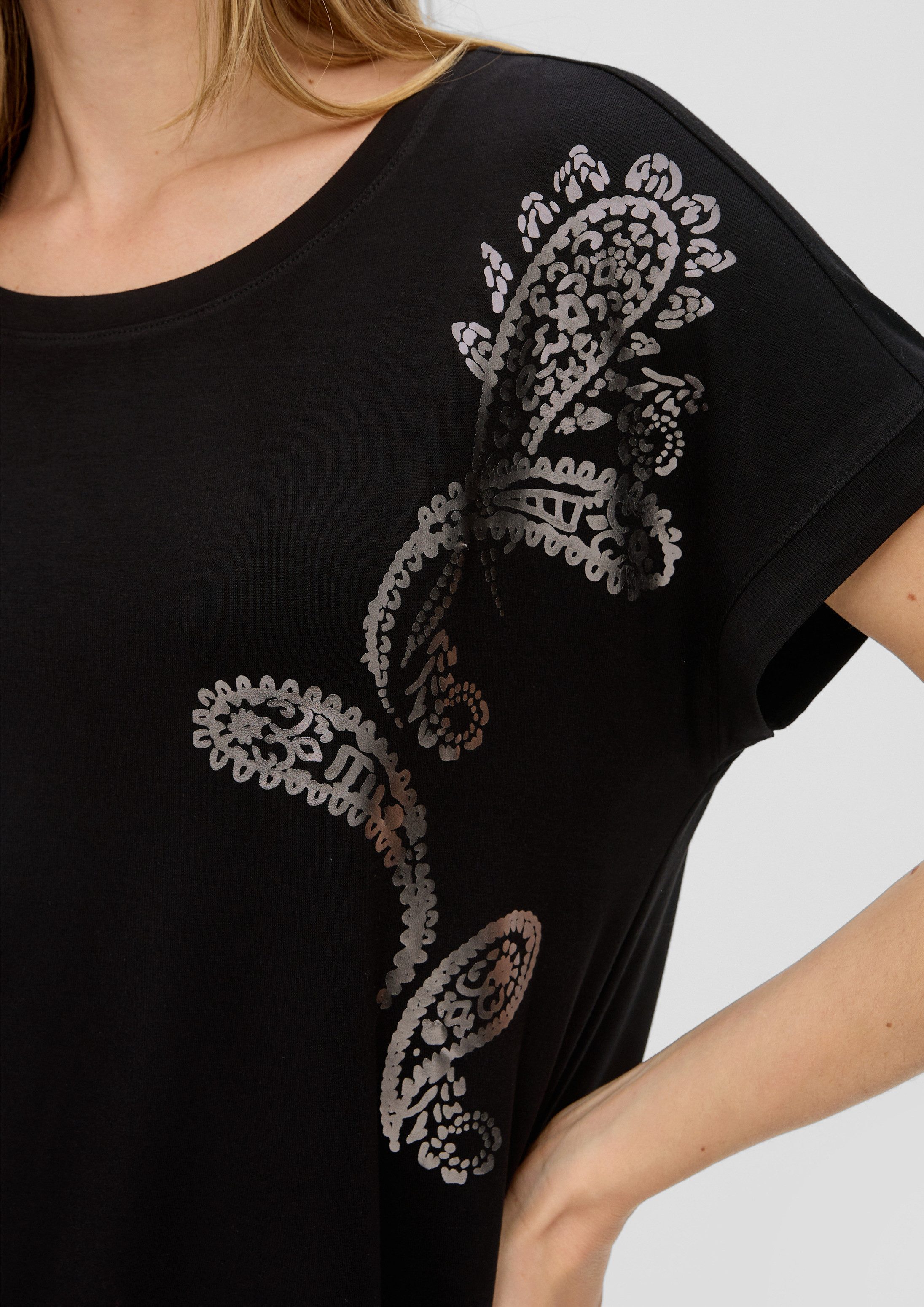 s.Oliver Kurzarmshirt T-Shirt T-Shirt mit Pailletten