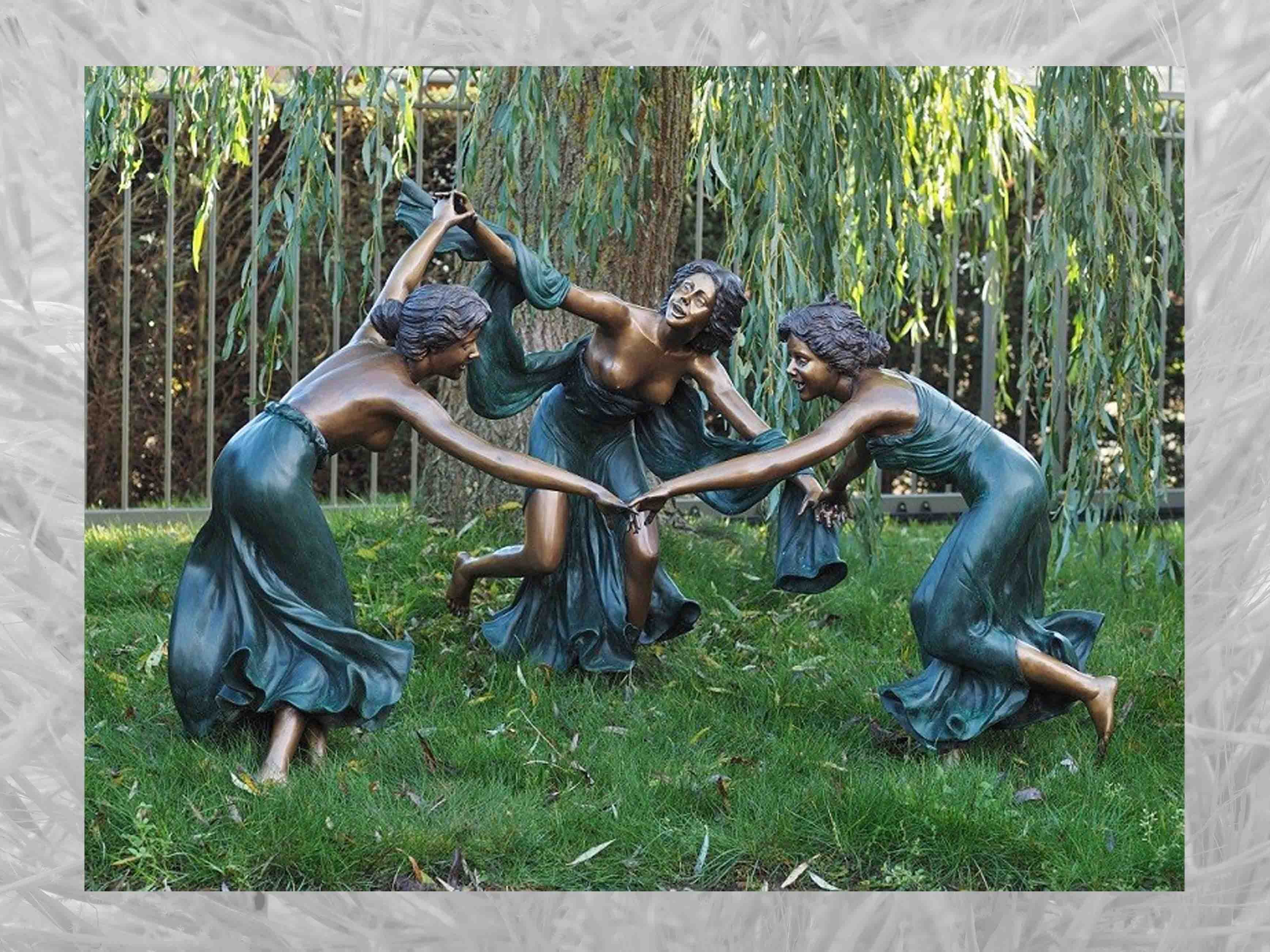 Gartenfigur IDYL Bronze-Skulptur Drei tanzende Frauen