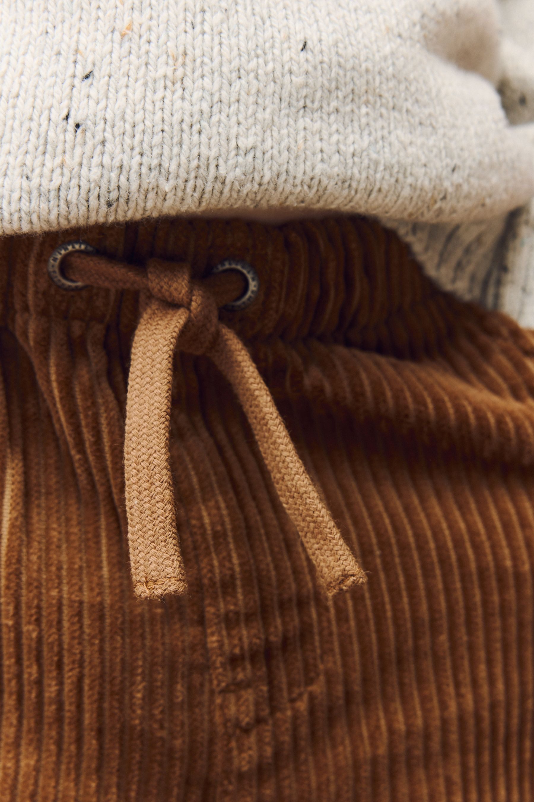 Next Cordhose Strukturierte Cord-Schlupfhose (1-tlg)