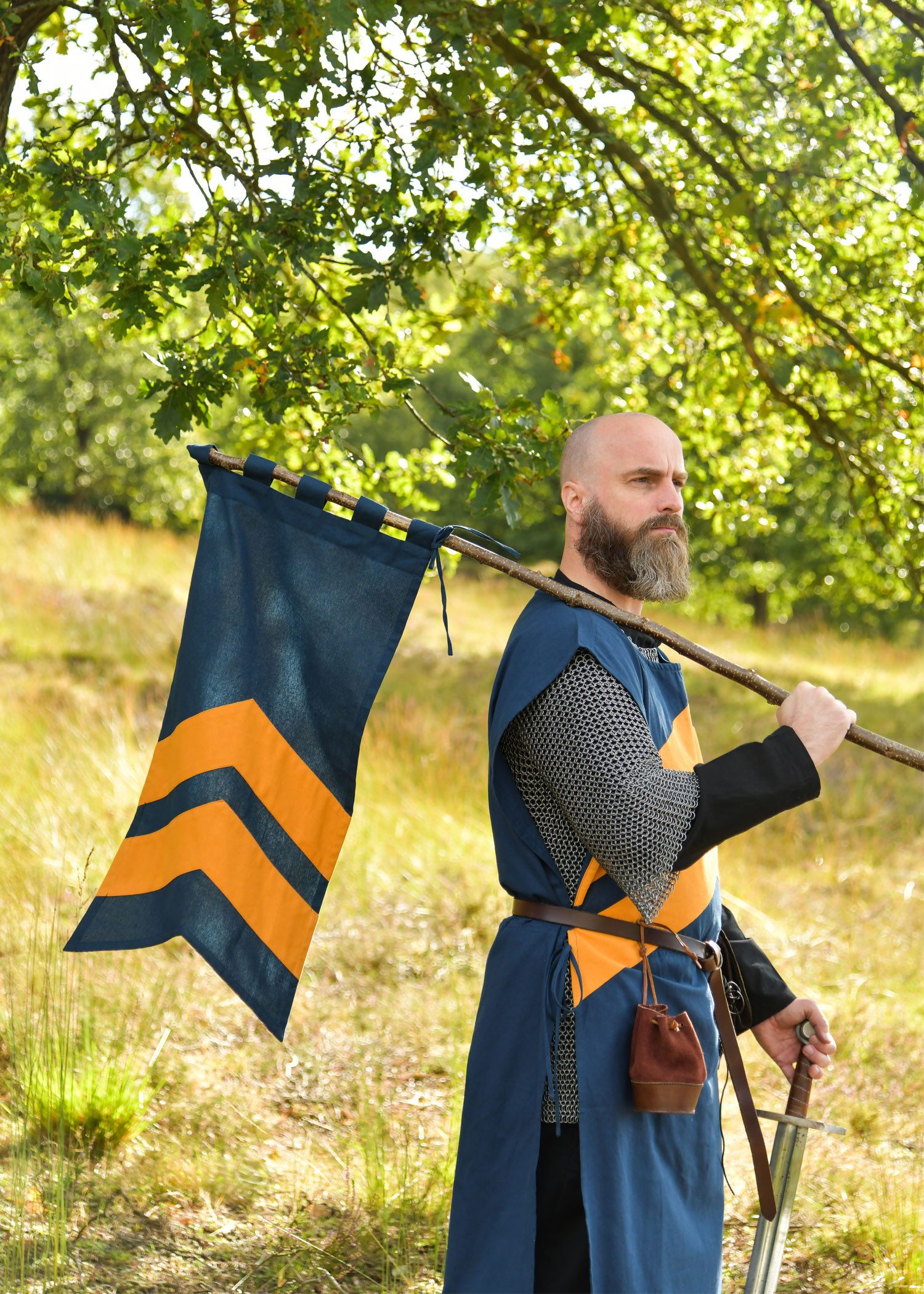 Battle Merchant Wikinger-Kostüm Mittelalter Wappenrock mit Streifen, blau - gelb