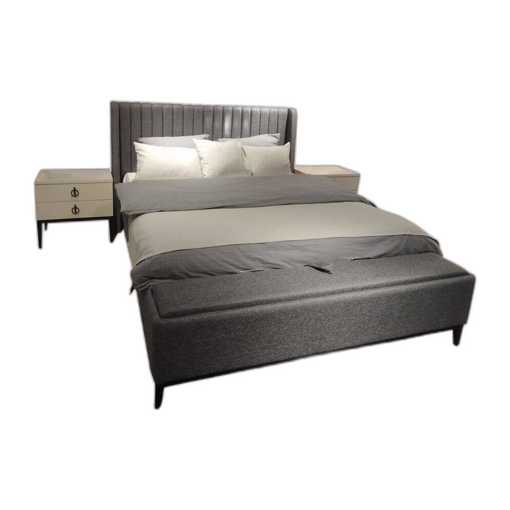 Schlafzimmer-Set Elegantes Doppelbett mit Nachttischen in stilvollem Design