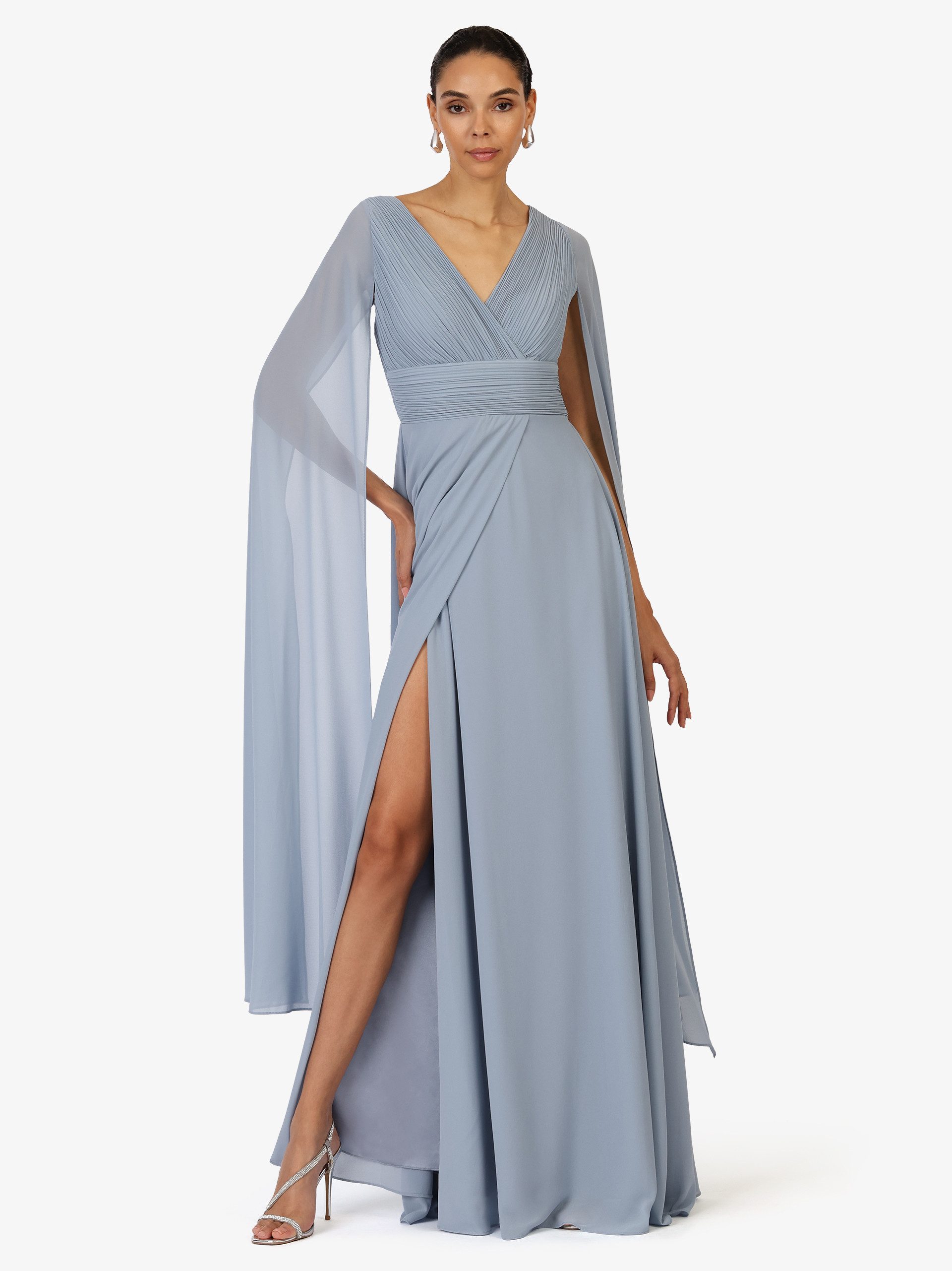 Kraimod Abendkleid mit fließenden Cape-Ärmeln