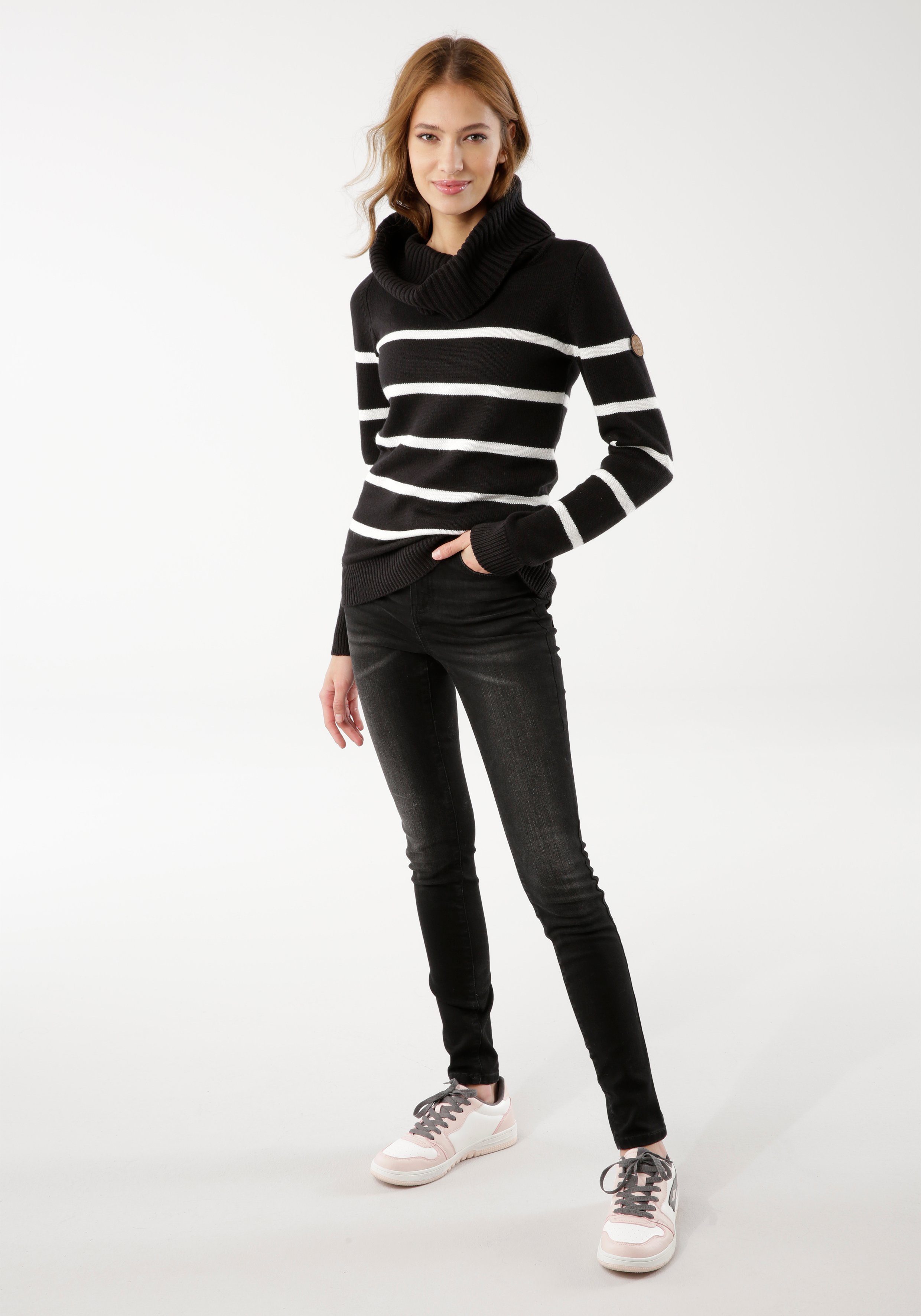 KangaROOS 5-Pocket-Jeans SUPER SKINNY HIGH RISE knöchellang, mit Used-Optik, hohe Leibhöhe