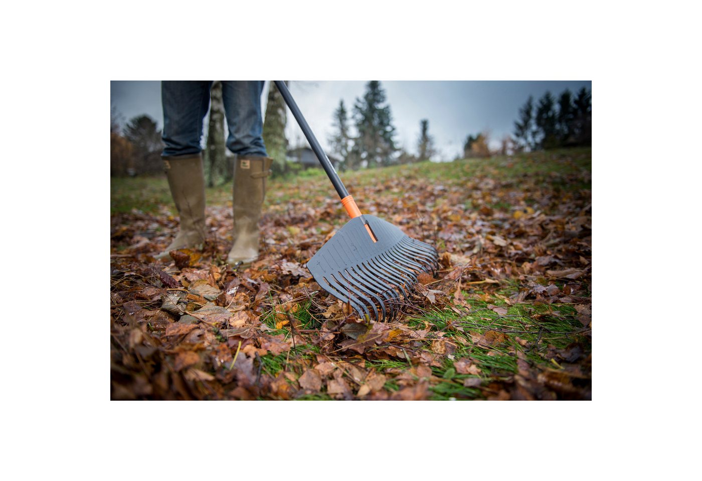 Thumbnail - Fiskars Straßenbesen Fiskars Solid Laubbesen L, Besen, (52cm)
