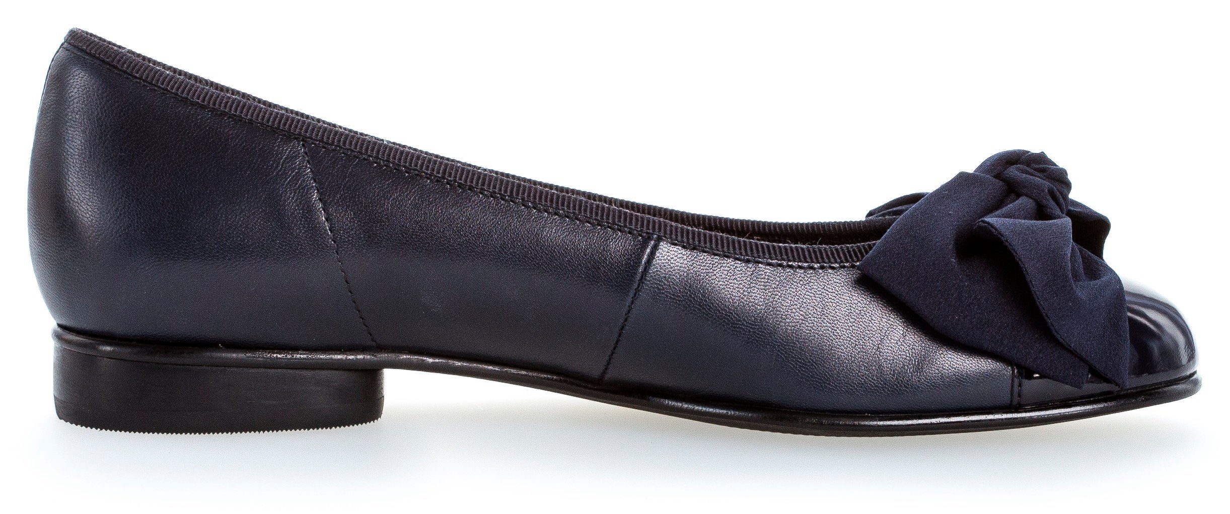 Gabor Ballerina Flats, Kitten Heel, Festliche Schuhe mit aufwendiger Schleife