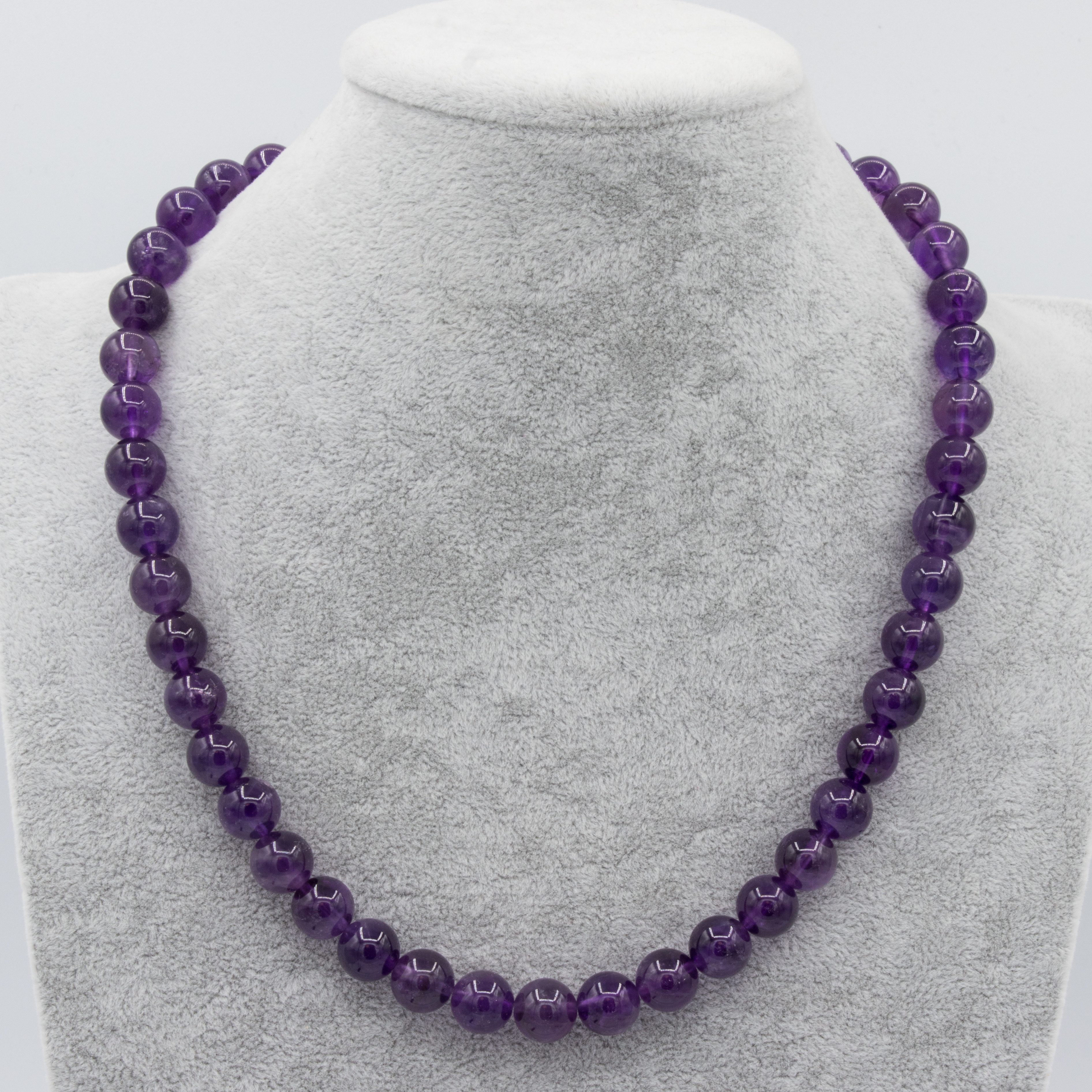 Bella Carina Perlenkette Kette mit hochwertigen Amethyst Perlen 10 mm, Magnetverschluss – Bild 2 von 2