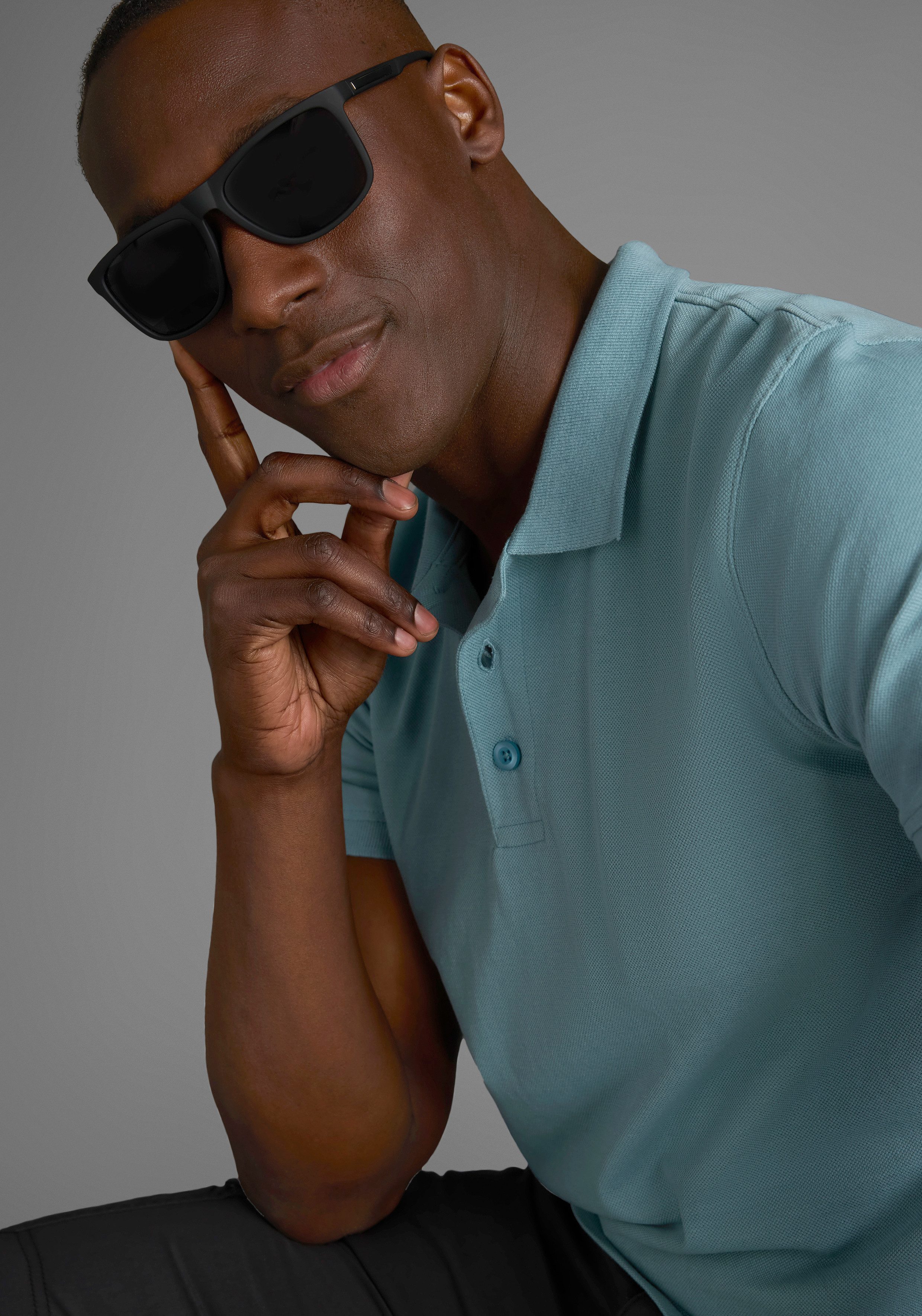 Man's World Poloshirt Kurzarm, lockere Passform, unifarben – Bild 3 von 5