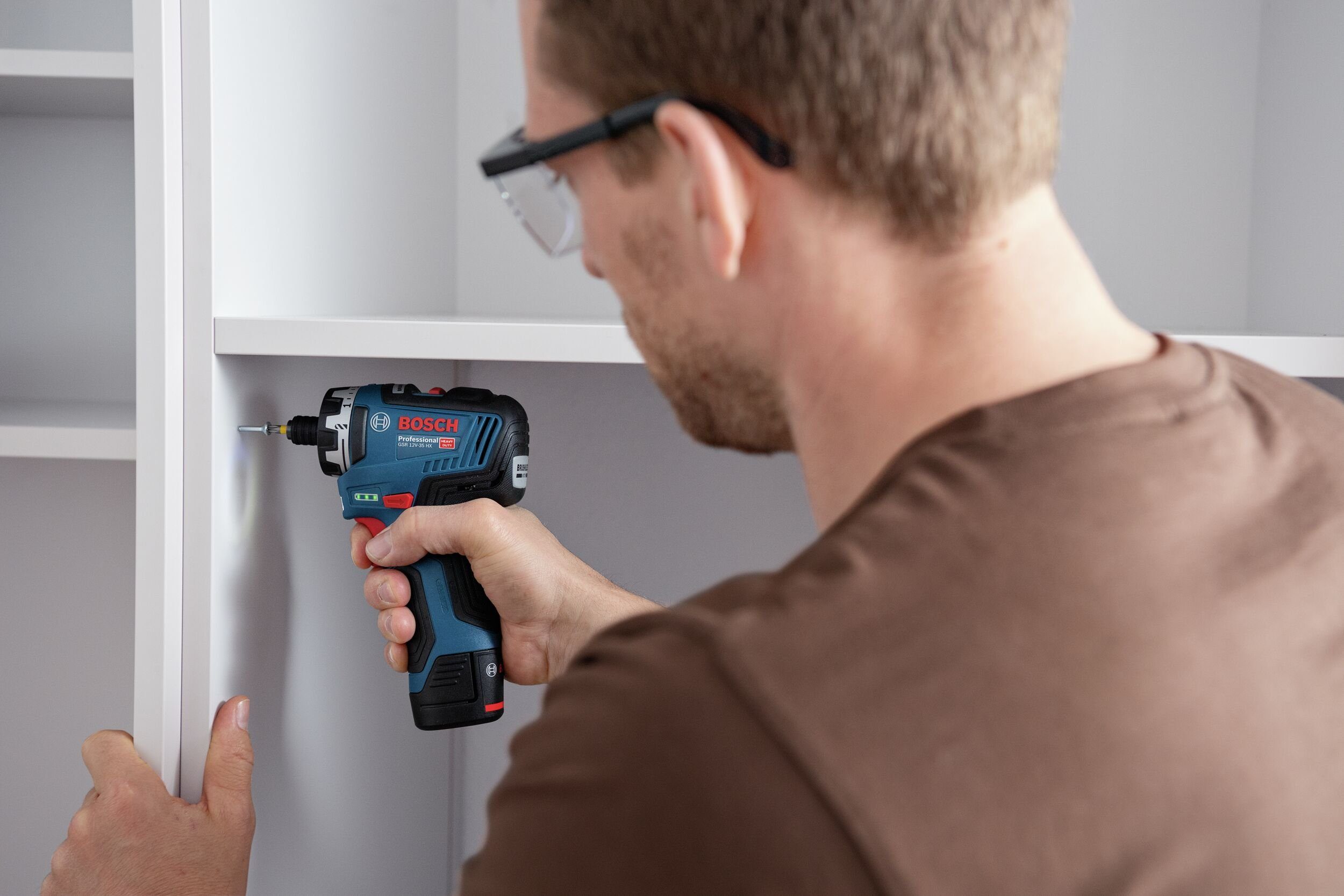 Bosch Professional Akku GSR HX, 12V L-BOXX x 3.0 Akku-Schrauber GBA 2 Ah, Schnellladegerät, 12V-35