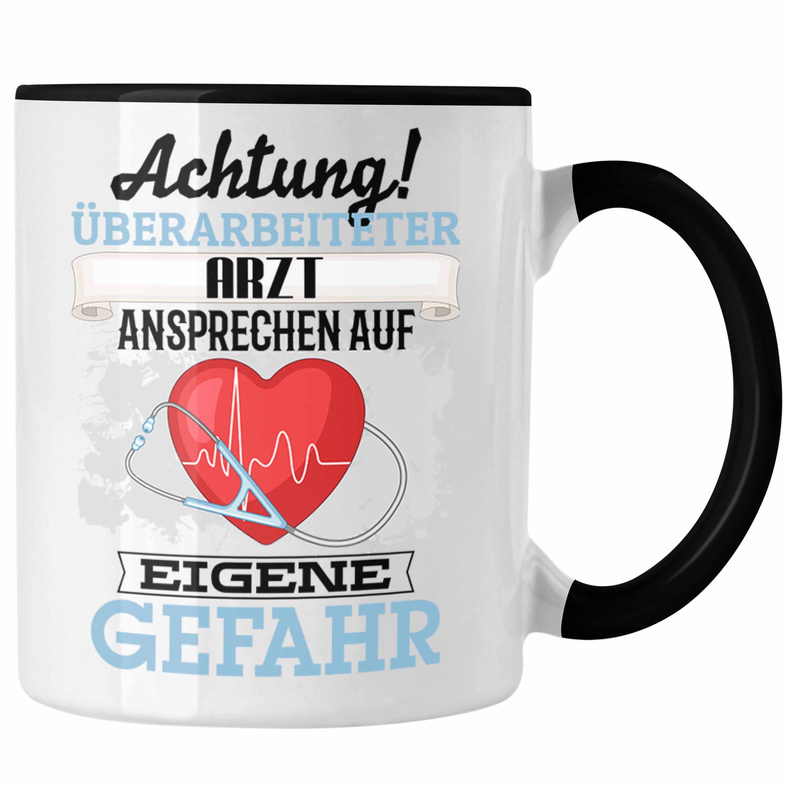 Trendation Tasse Arzt Tasse Arzt Kaffeebecher Geschenkidee Schwarz Lustiger Geschenk Spruch für