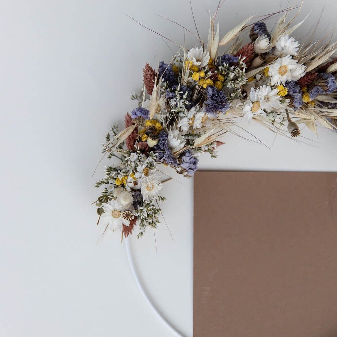 LYKKE & You Dekokranz Wilde Natürlichkeit: Trockenblumenkranz der Natur