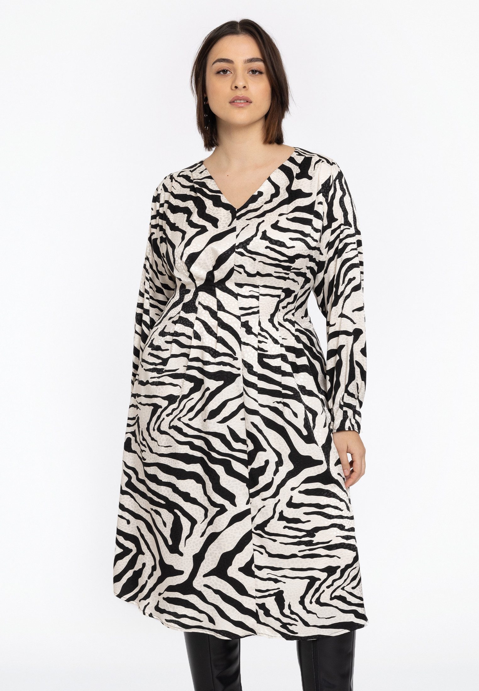 A-Linien-Kleid Damen Kleid mit V-Ausschnitt