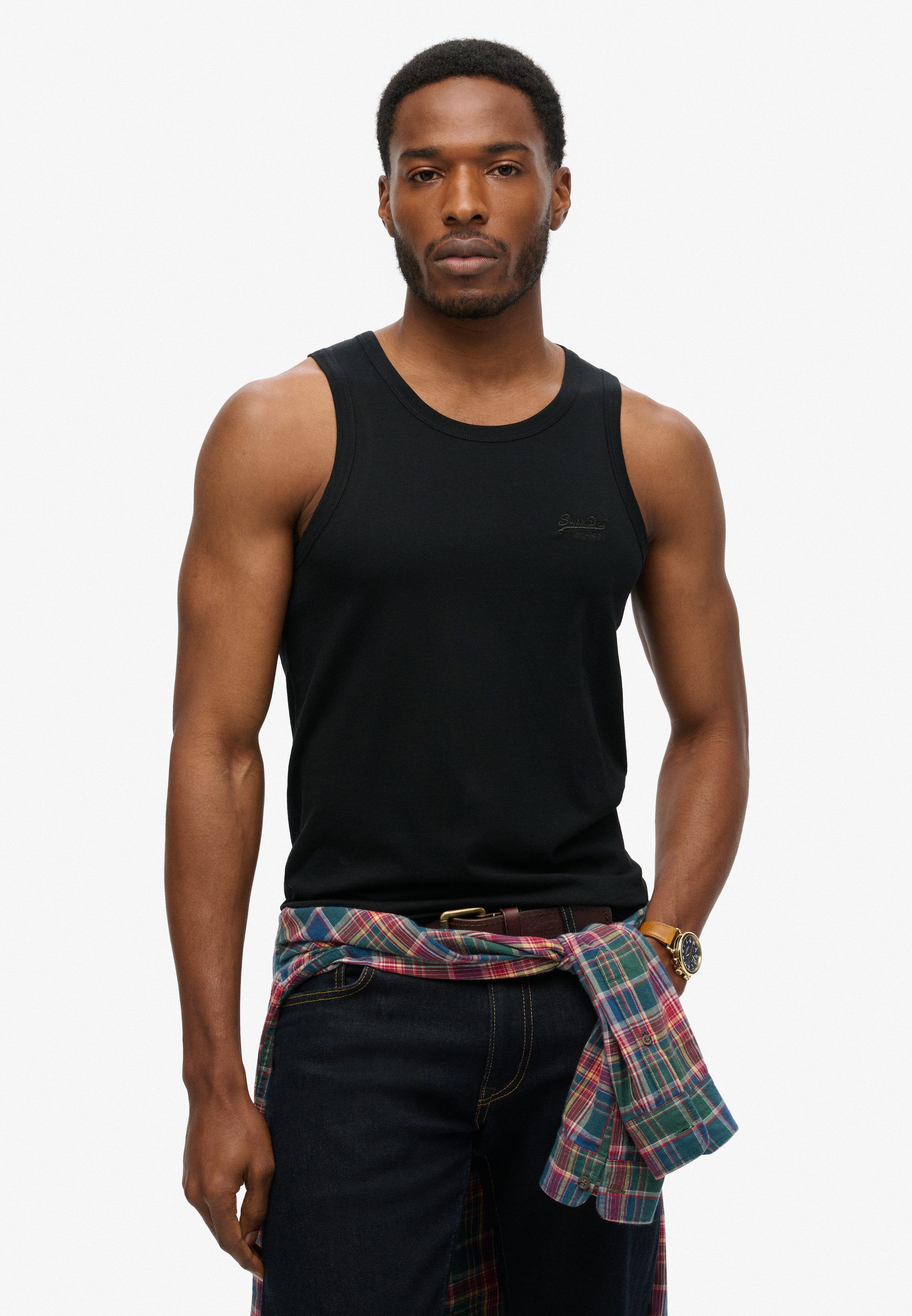 Superdry Tanktop ESSENTIAL LOGO VEST UB mit Markenlabel, aus Baumwolle und Single Jersey, Slim Fit, ärmellos