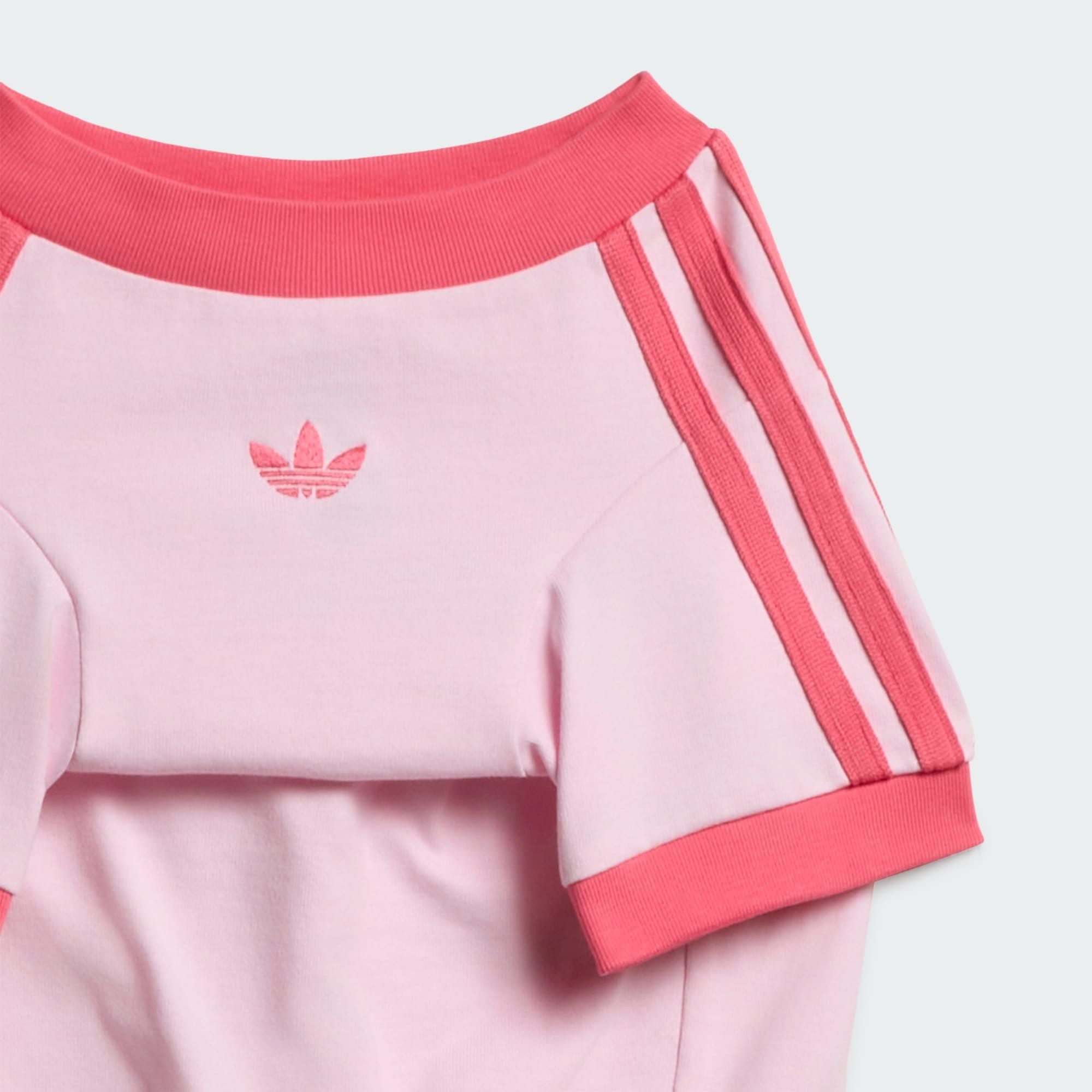 adidas Originals T-Shirt PET CALI T-SHIRT (1-tlg)