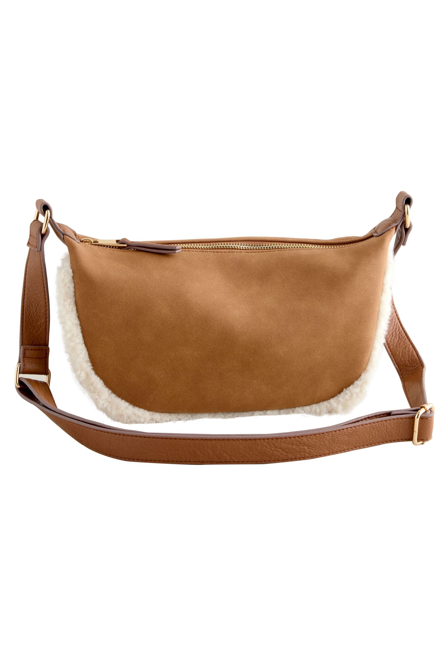 Next Umhängetasche Schultertasche aus Polyurethan und Teddyfell (1-tlg)