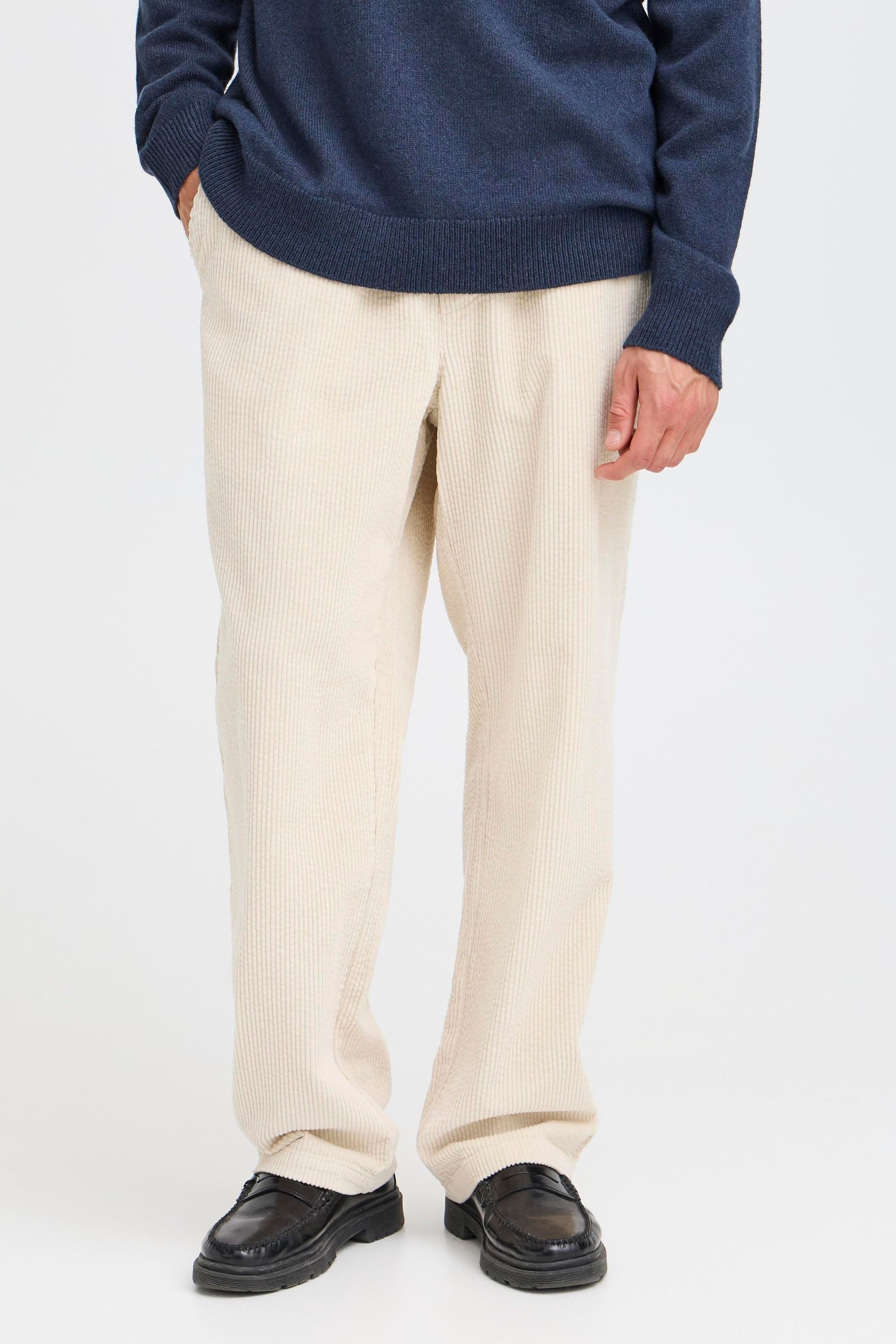 !Solid Chinohose SDAlann Cordhose mit Bundfalten und enger werdenem Bein - Relaxed Fit