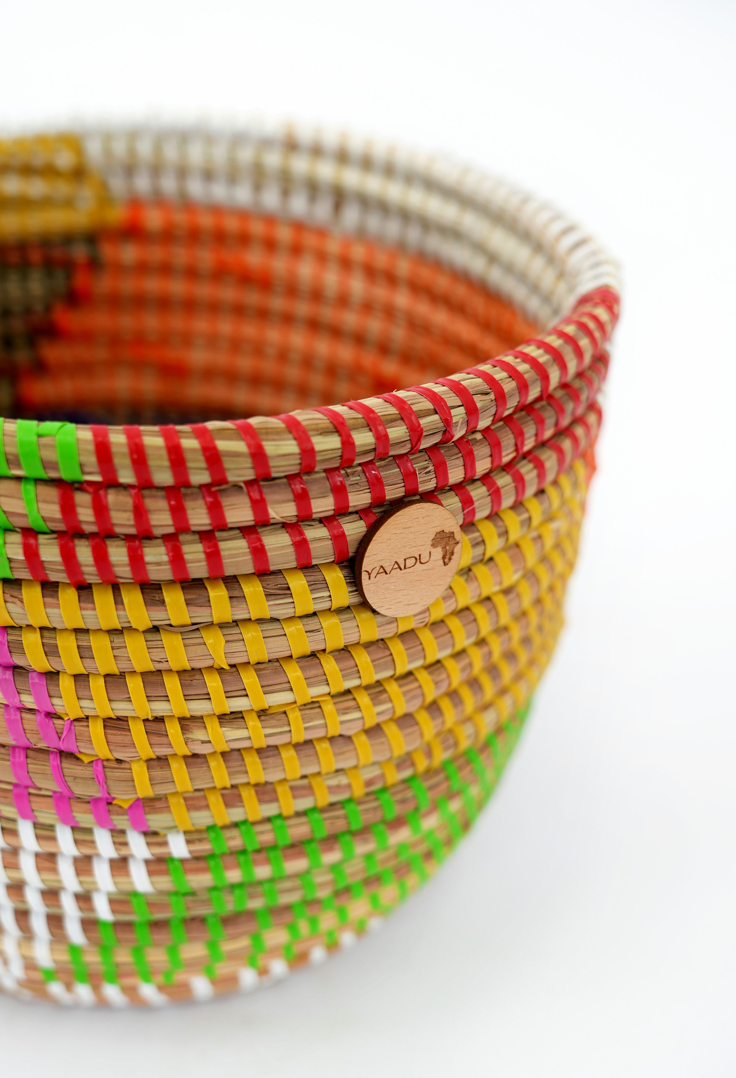 YAADU Aufbewahrungskorb Allzweckkorb geflochtener Korb klein - Ordnung, Pflanzenkorb, Übertopf, ca 16x13,5cm - Handgefertigt in Afrika aus traditioneller Flechtkunst