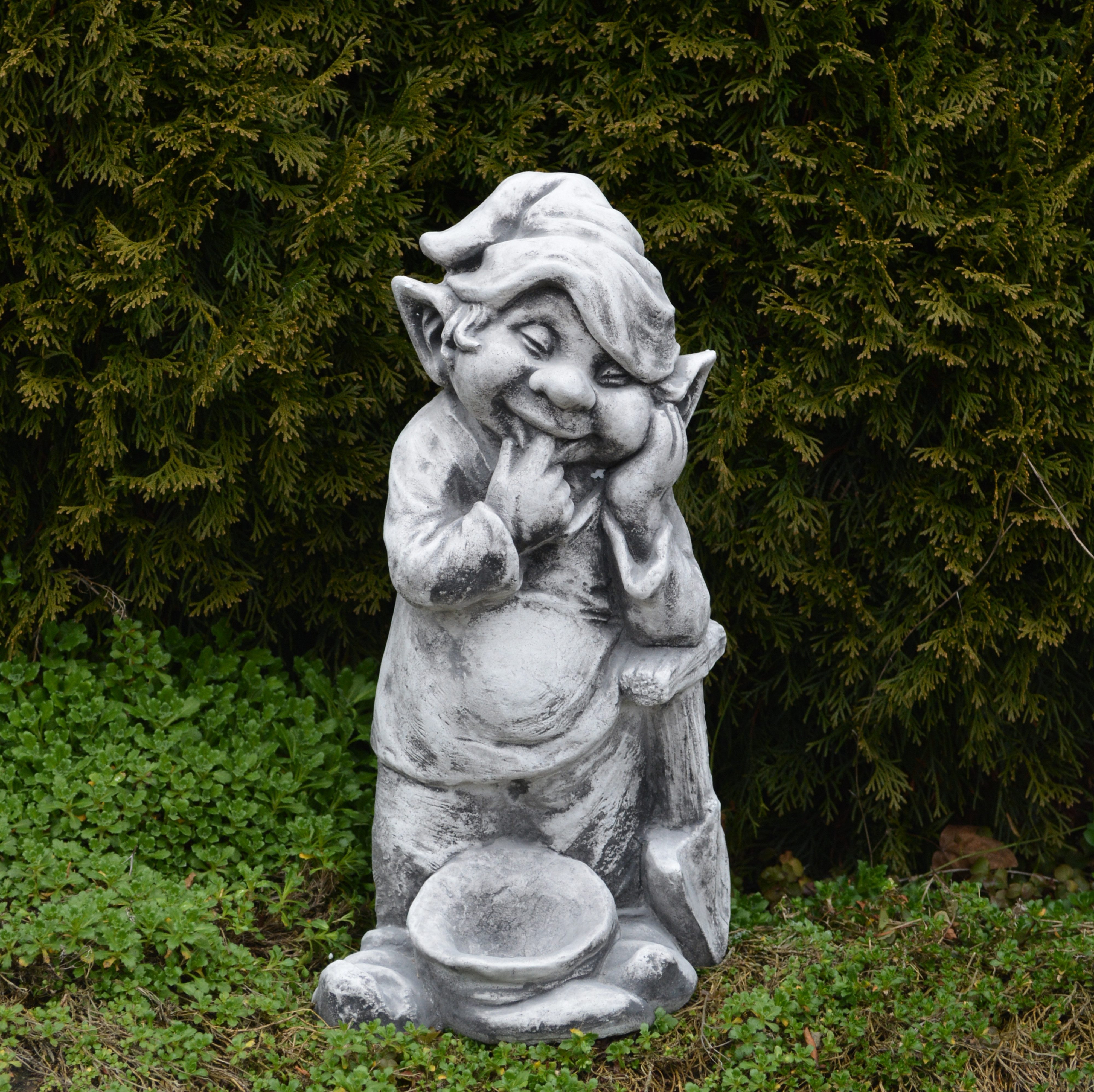 gartendekoparadies.de Gartenfigur Gnom Macht den Garten schön, Steinfigur, H. 46 cm, 12 kg, Frostsicher