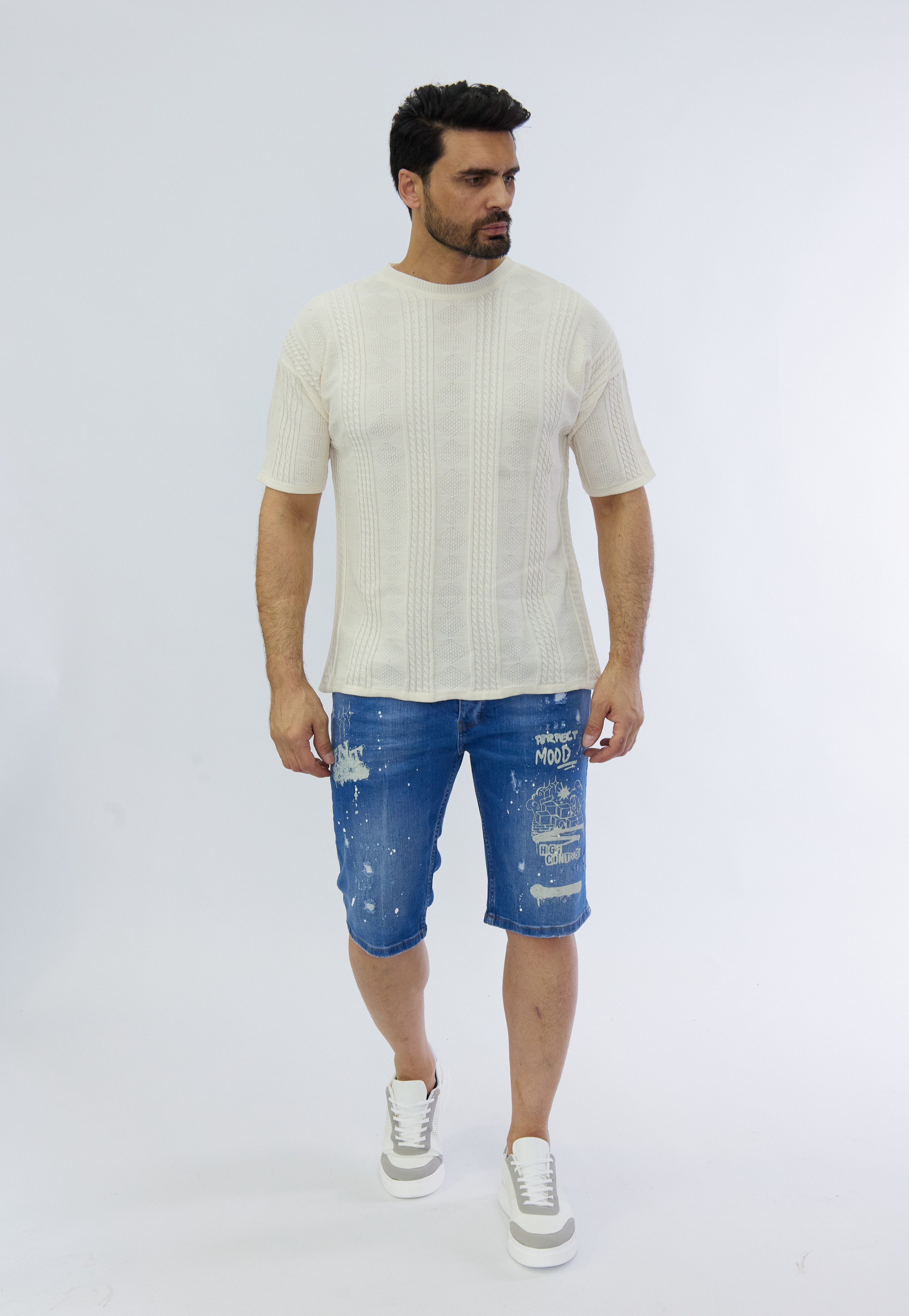 Denim House Jeansshorts Jeanscapri im mit heller Waschung und Coolem Print Hellblau 31