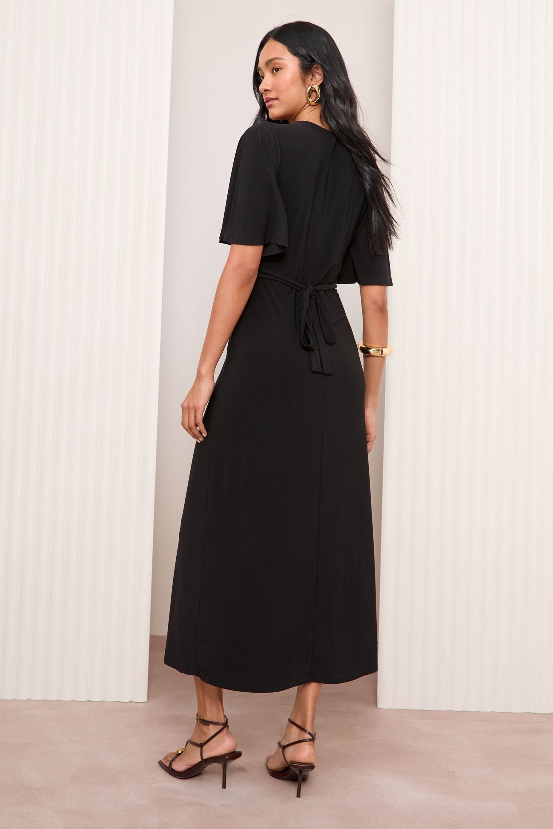 Friends Like These Midikleid Friends Like These Midikleid, Regular (1-tlg) günstig online kaufen