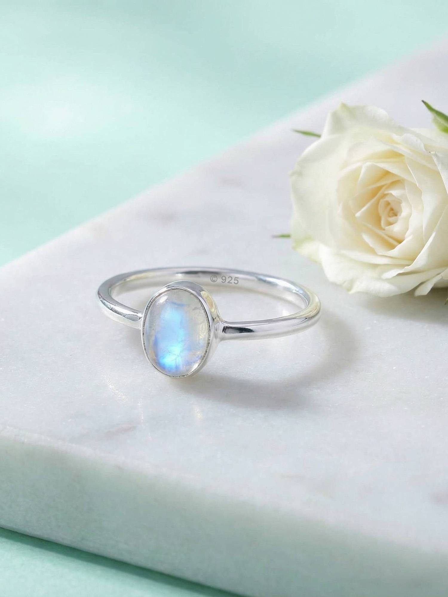 mantraroma Silberring SAMA oval aus 925 Silber mit Regenbogen Mondstein (Ri günstig online kaufen