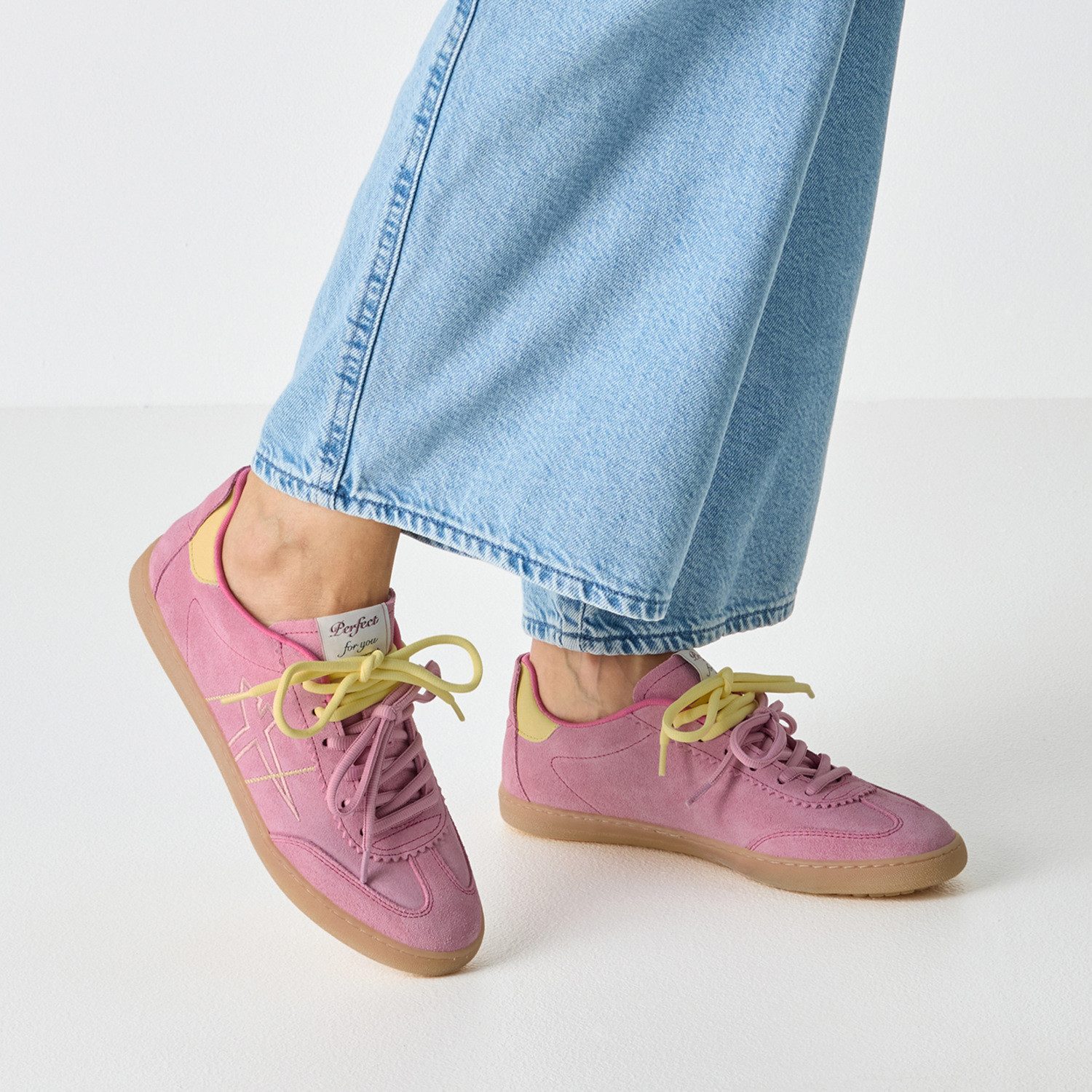 Tamaris Sneaker, Schnürschuh, Halbschuh, Freizeitschuh mit gepolstertem Schaftrand