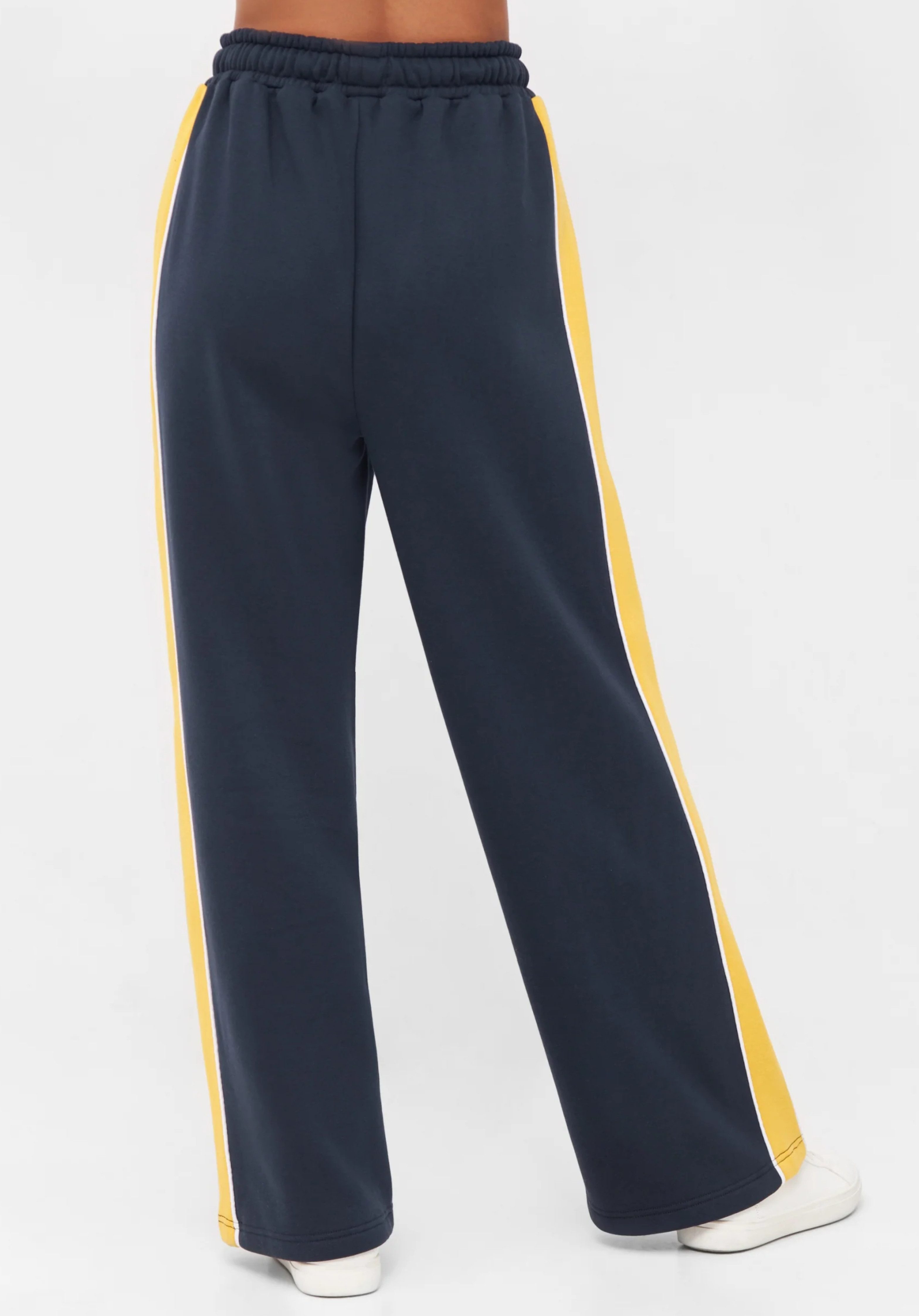 Bench. Sweatpants ELLINE