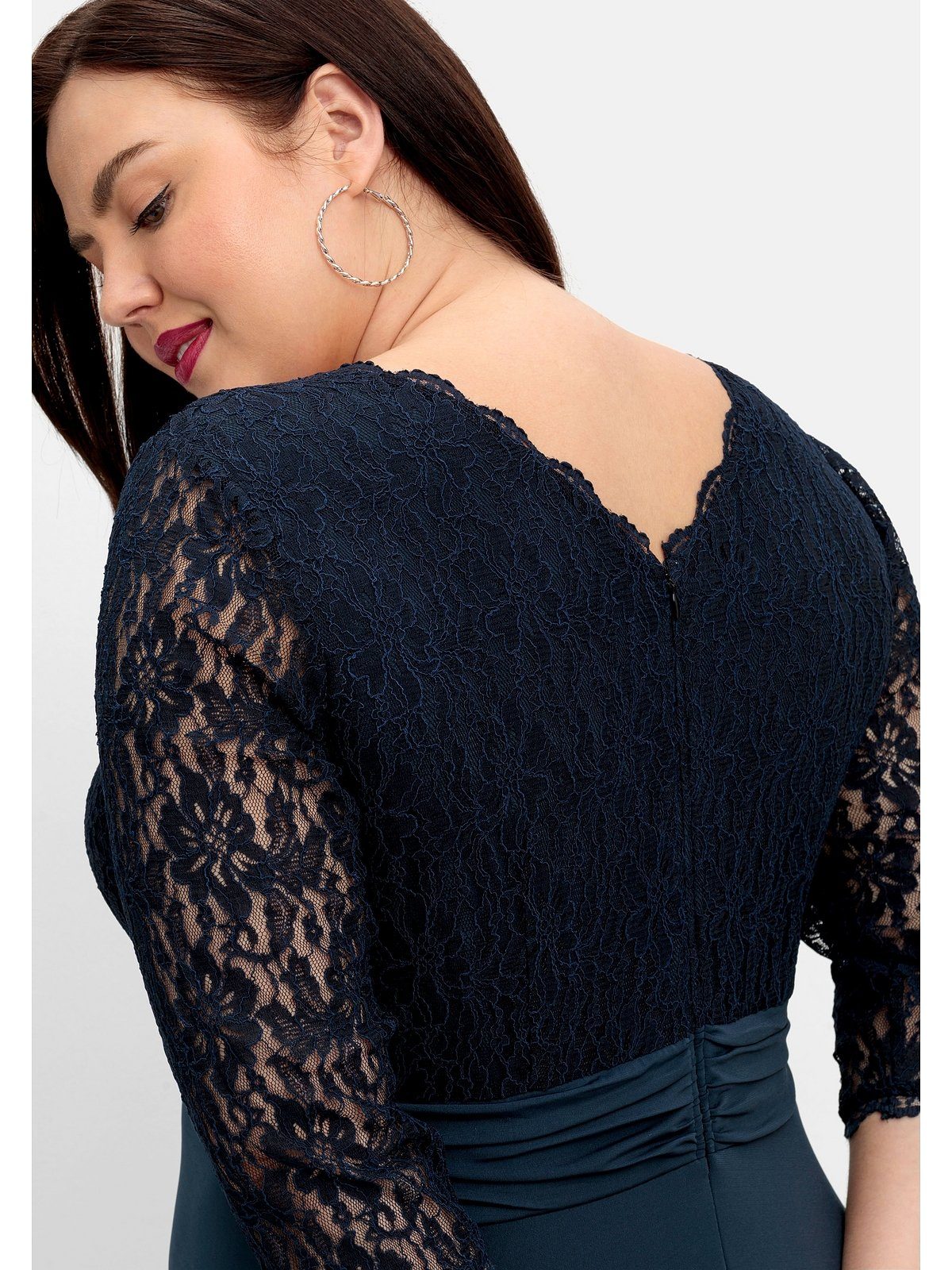 Sheego Abendkleid Große Größen mit Oberteil aus floraler Spitze