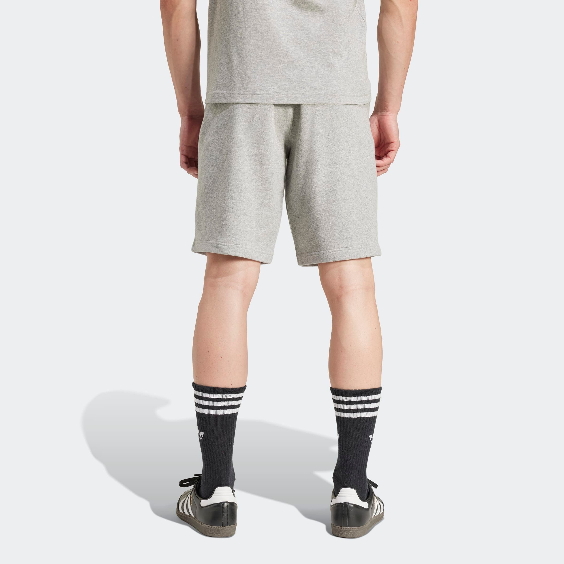 adidas Originals Shorts ESSENTIALS TREFOIL Essential Sweat Shorts mit Logo, aus weichem French-Terry Material