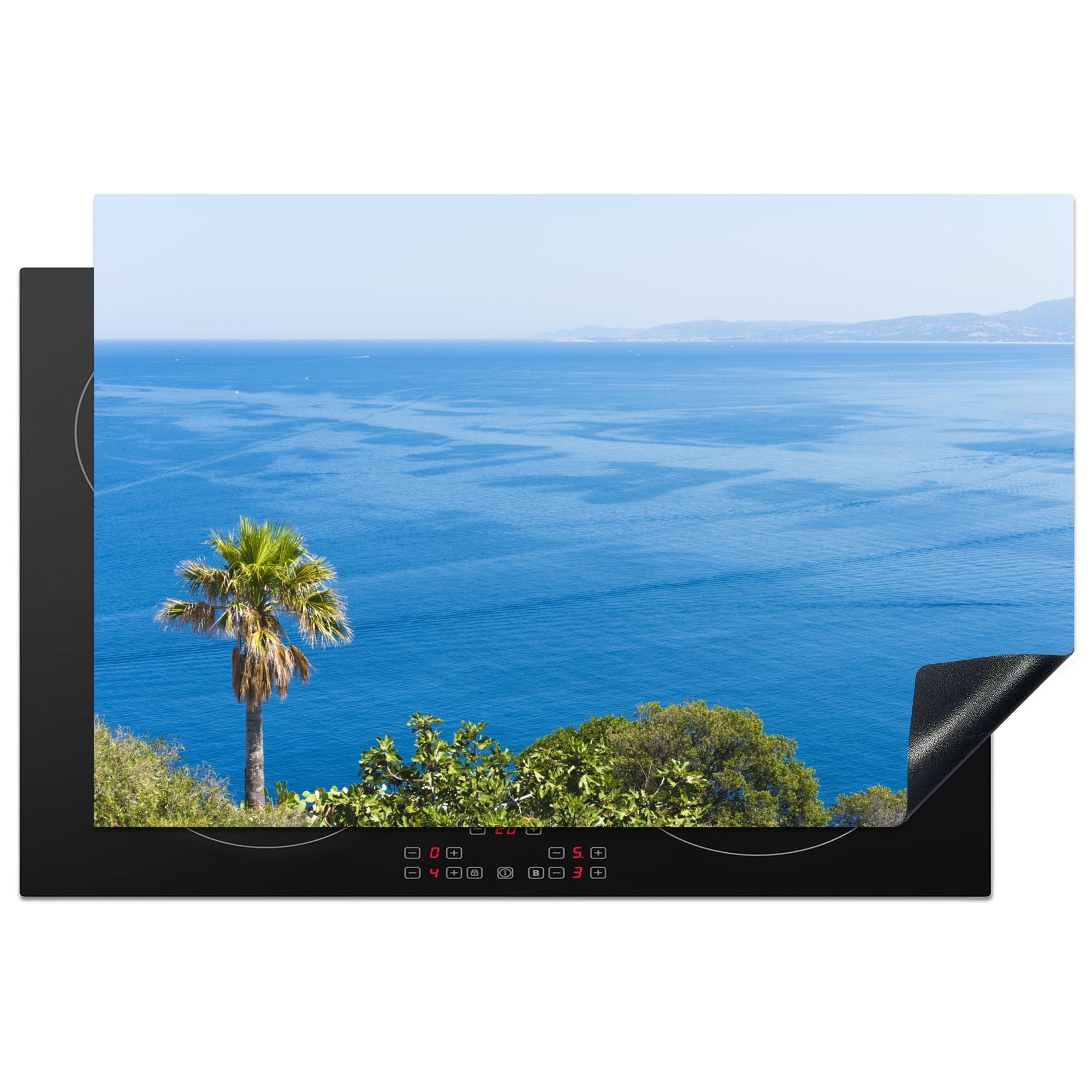 MuchoWow Herdblende-/Abdeckplatte Ein Luftbild des Mittelmeers von Castelsardo auf Sardinien, Vinyl, (1 tlg), 81x52 cm, Induktionskochfeld Schutz für die küche, Ceranfeldabdeckung