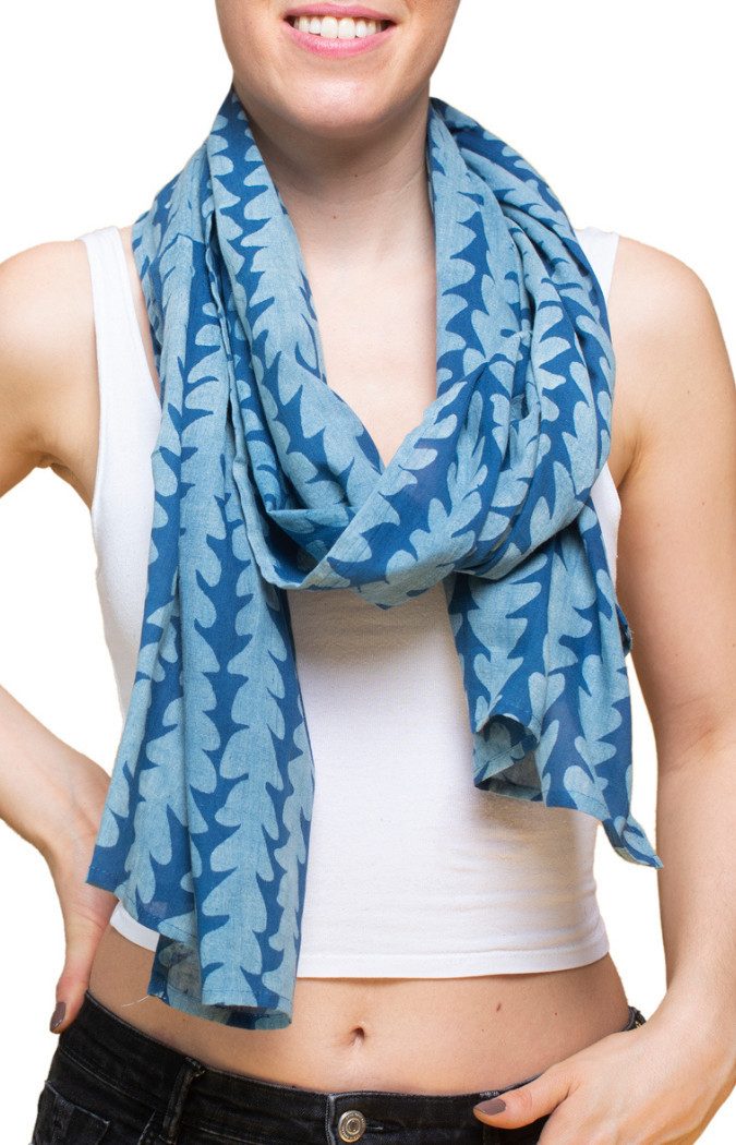 PANASIAM Schal Schal Indigo auch als Schultertuch für den Abend ideal in leuchtendem, Blau mit traditionellen japanischen Mustern oder heiliger Geometrie