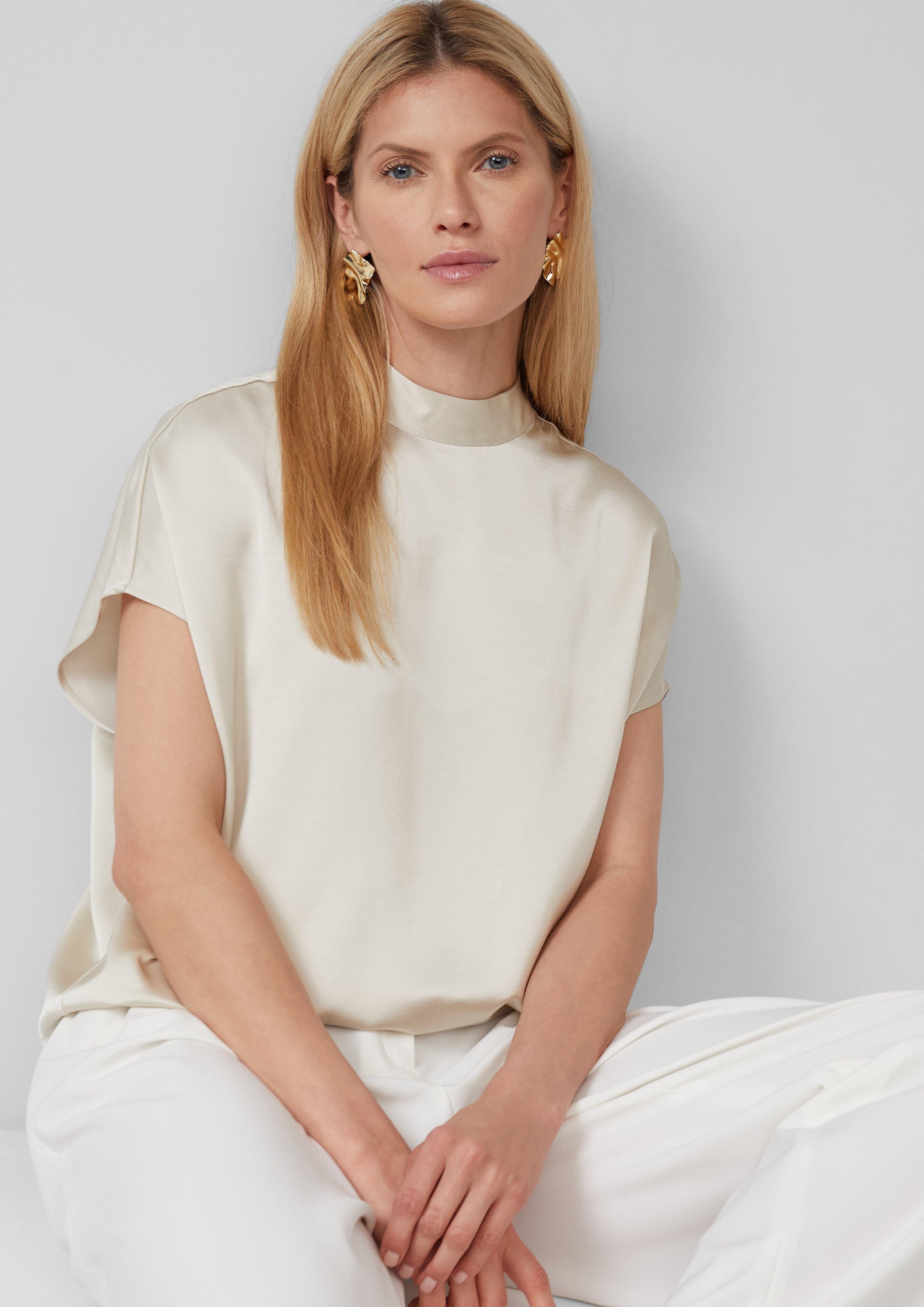 s.Oliver BLACK LABEL Kurzarmbluse Satinierte Viskosemix-Bluse günstig online kaufen