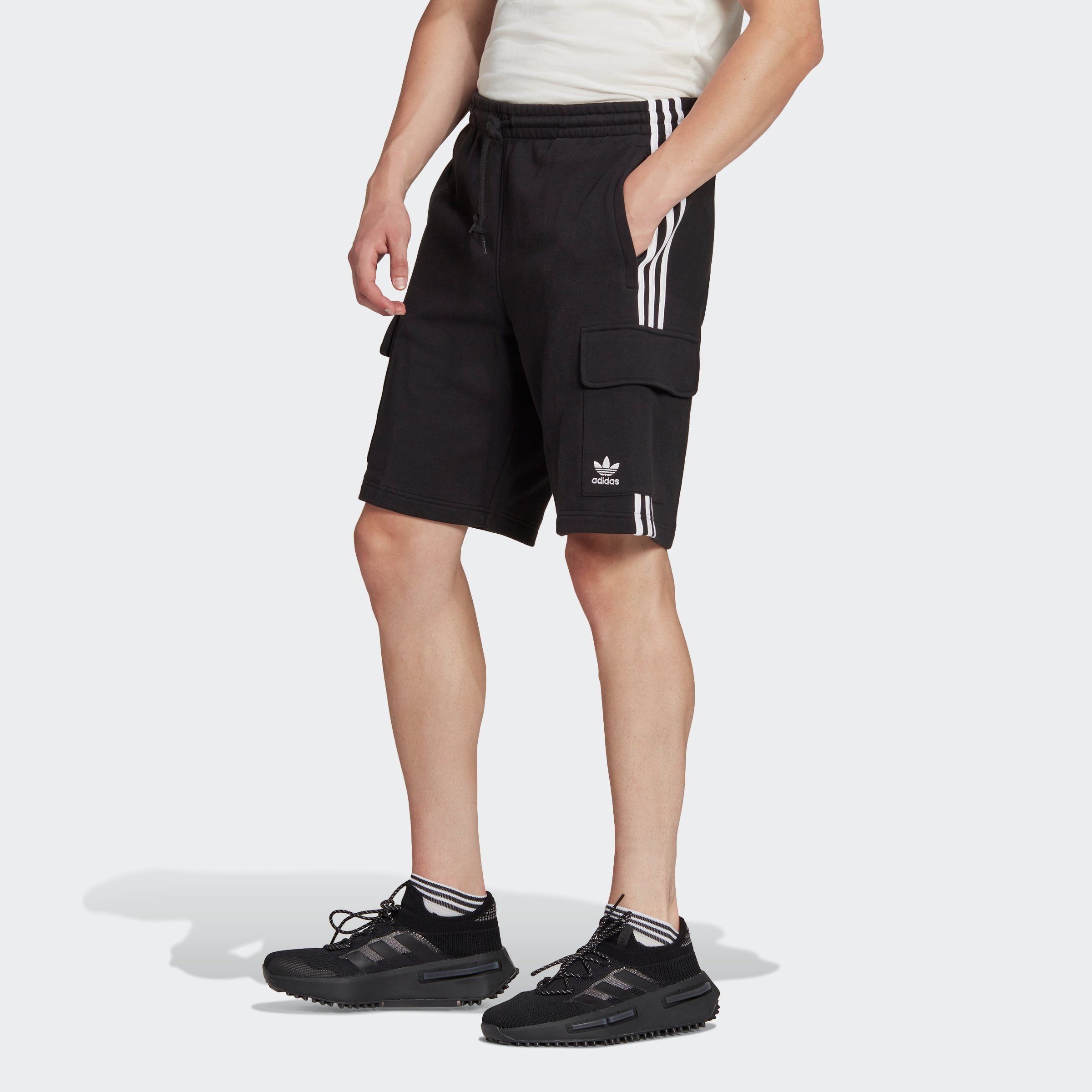 (1-tlg) adidas Black 3STREIFEN ADICOLOR Shorts CLASSICS Originals CARGOSHORTS