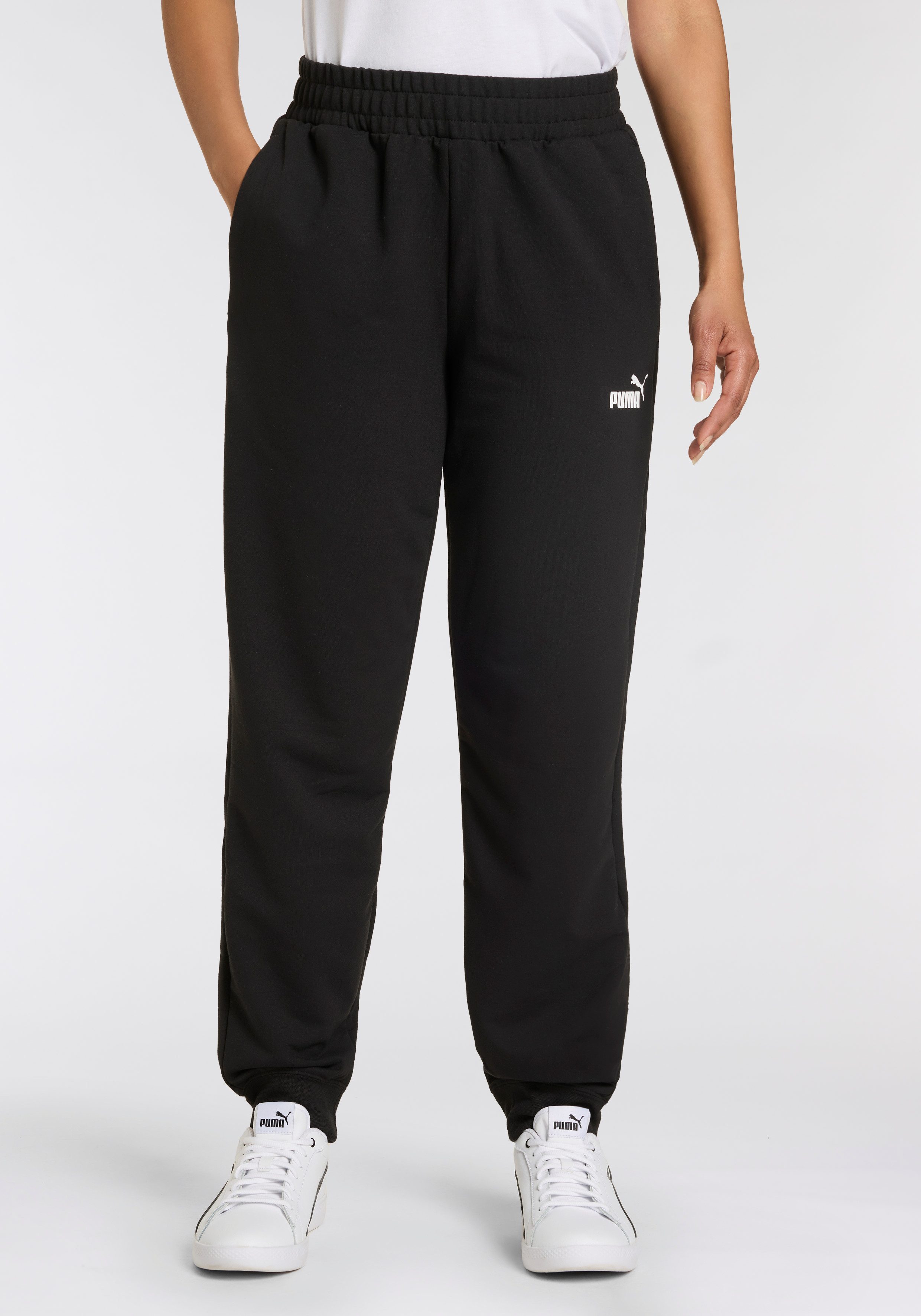 PUMA Trainingshose ESS SMALL NO. 1 LOGO LIGHTWEIGHT PANTS CL aus French Ter günstig online kaufen