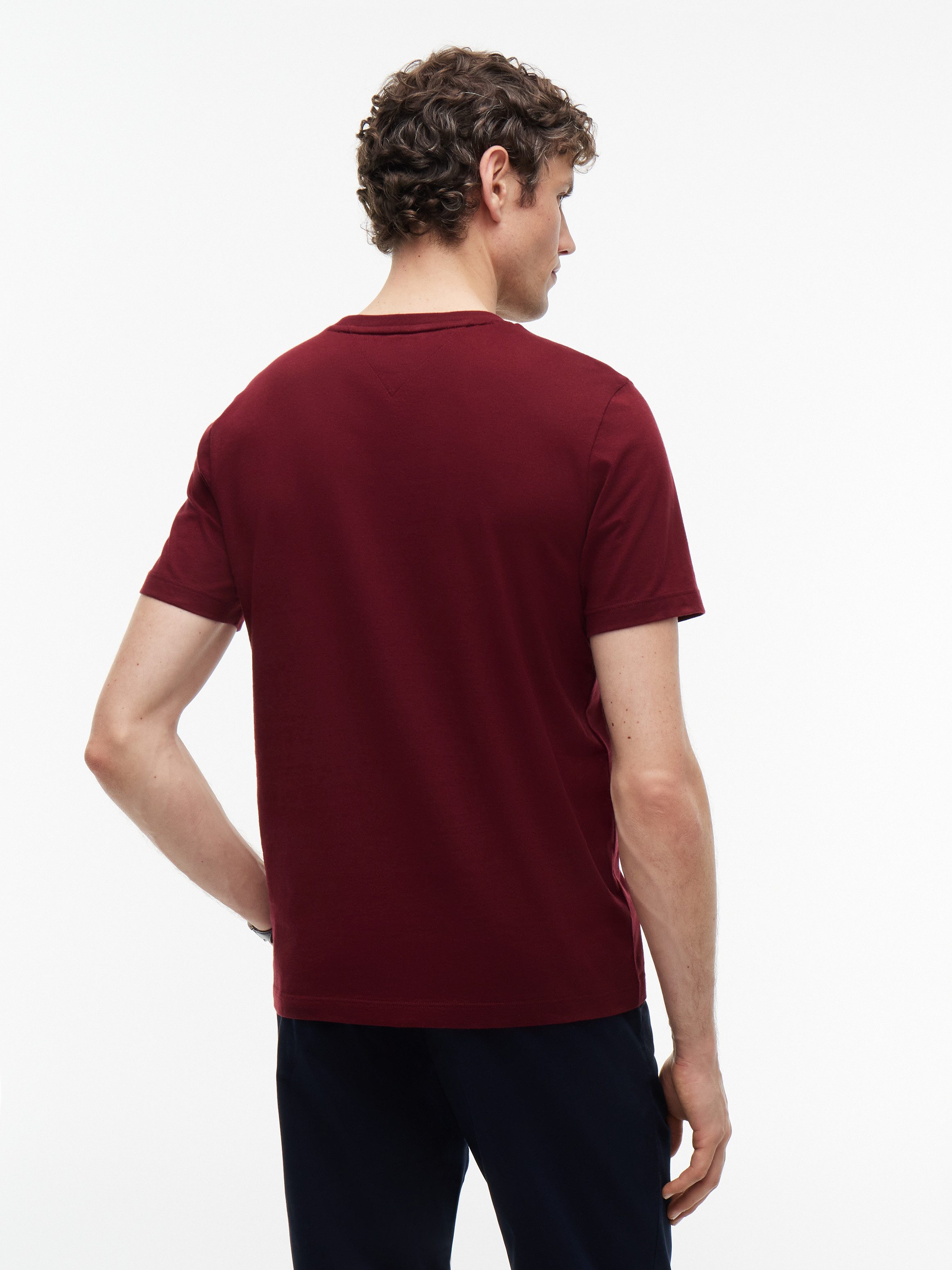Tommy Hilfiger T-Shirt ESSENTIAL REGULAR FIT SOLID mit Stickerei unifarben, casual, Baumwolle, Rundhals