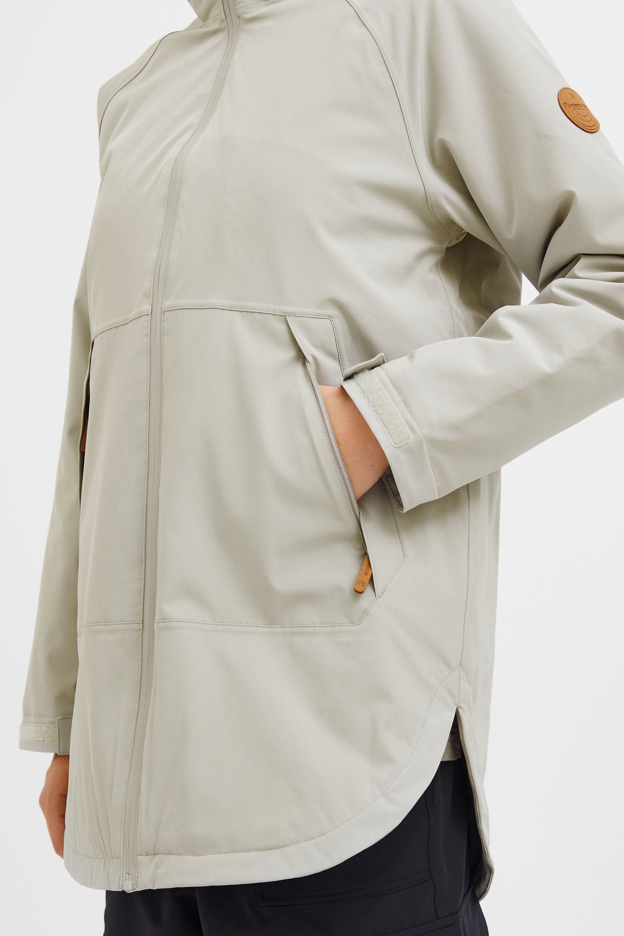 North Bend Outdoorjacke NBBrenda W W-PRO 15.000 mit wasserdichter Beschichtung